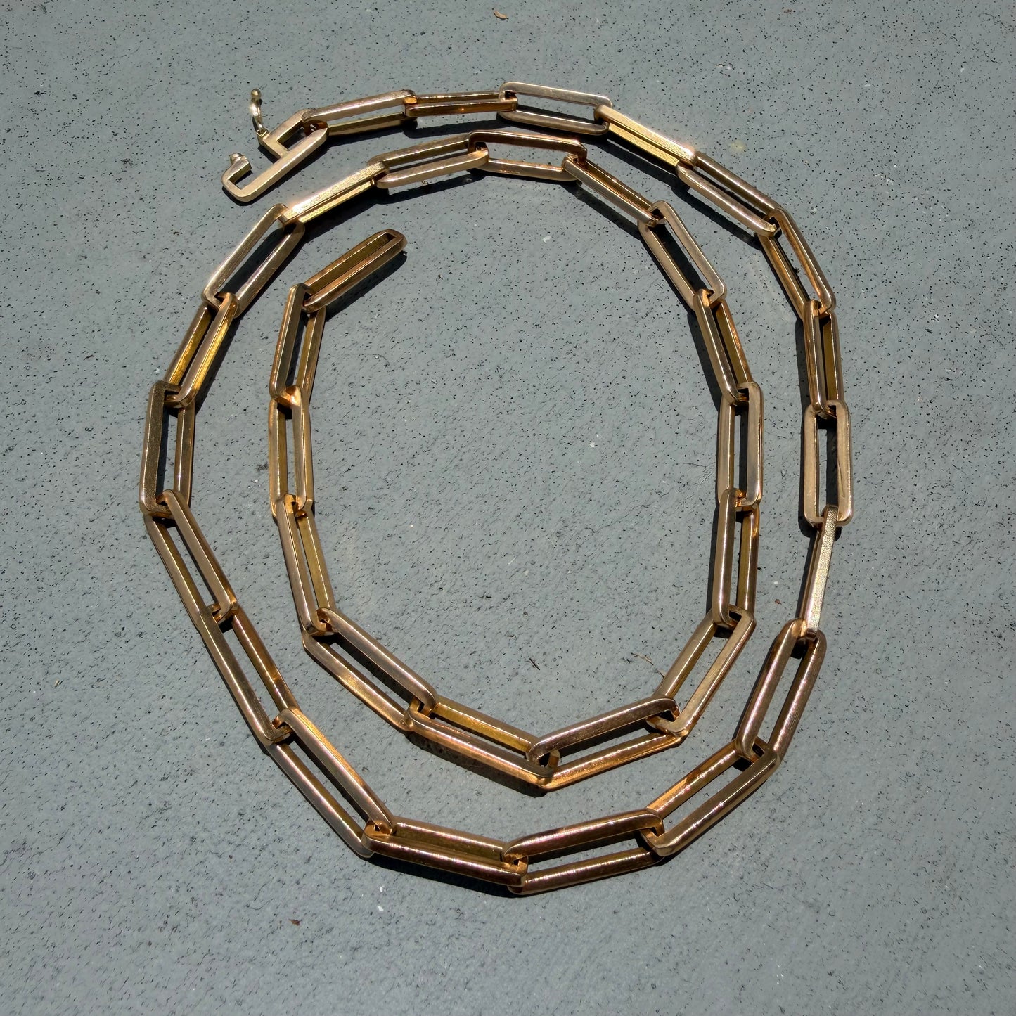 Vintage Solid 18k Yellow Gold Heavyweight Paperclip Link Necklace (23.5”)