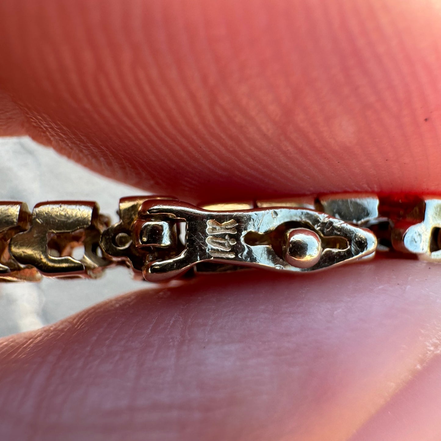 Vintage 14k Yellow Gold 4.25CTW Natural Channel Set Diamond Tennis Bracelet (7.5”)