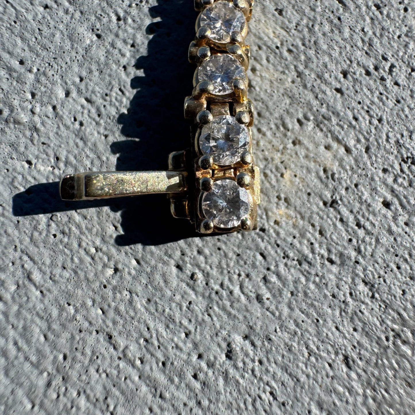Vintage Solid 14k Yellow Gold 4.0ctw Natural Diamond Tennis Bracelet (6.5”)