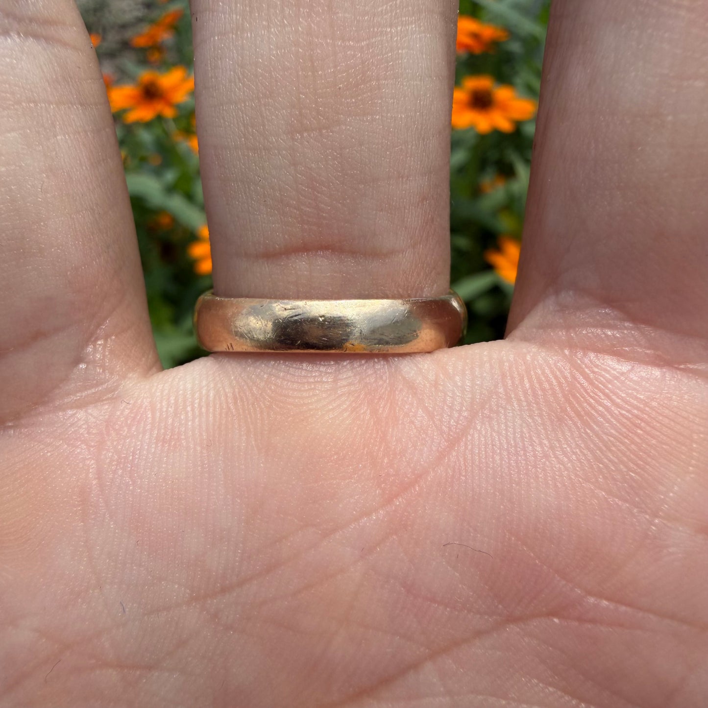 Mid-Century Solid 14k Yellow Gold .45ct Natural VS Diamond Rub Over Gypsy Ring (10)