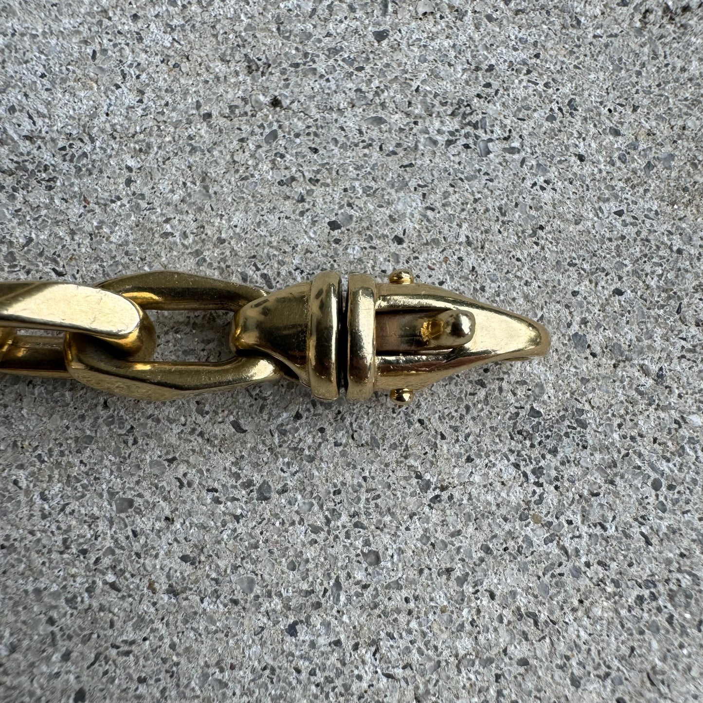 Vintage Solid 14k Yellow Gold Heavyweight Knife-Edged “Biker Chain” Anchor Link Bracelet (8”)