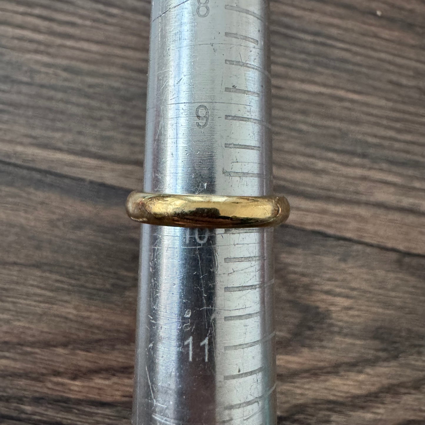 Vintage Tiffany & Co. Solid 18k Yellow Gold Donut Band Ring (10)