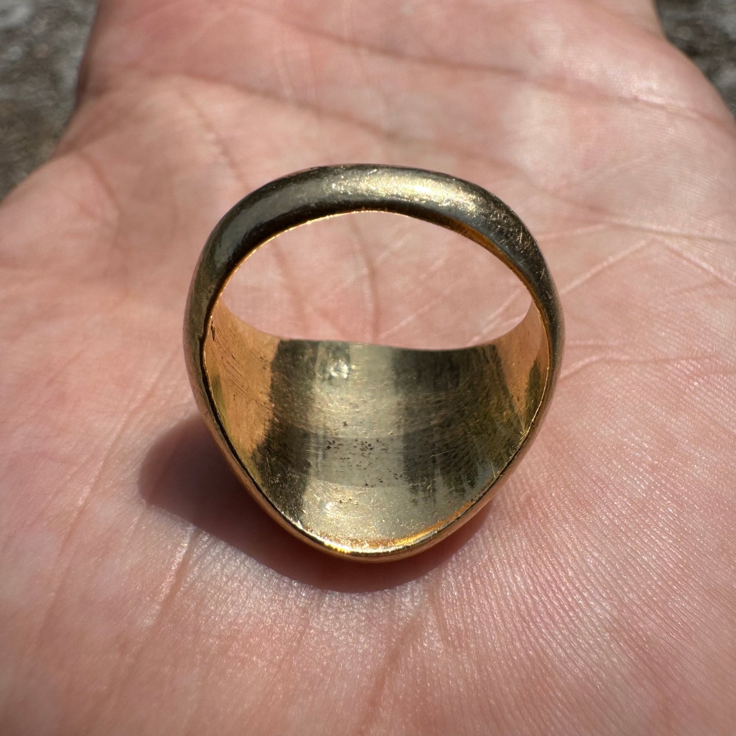 Antique Solid 14k Yellow Gold Warrior Crest Intaglio Signet Ring (7.5)