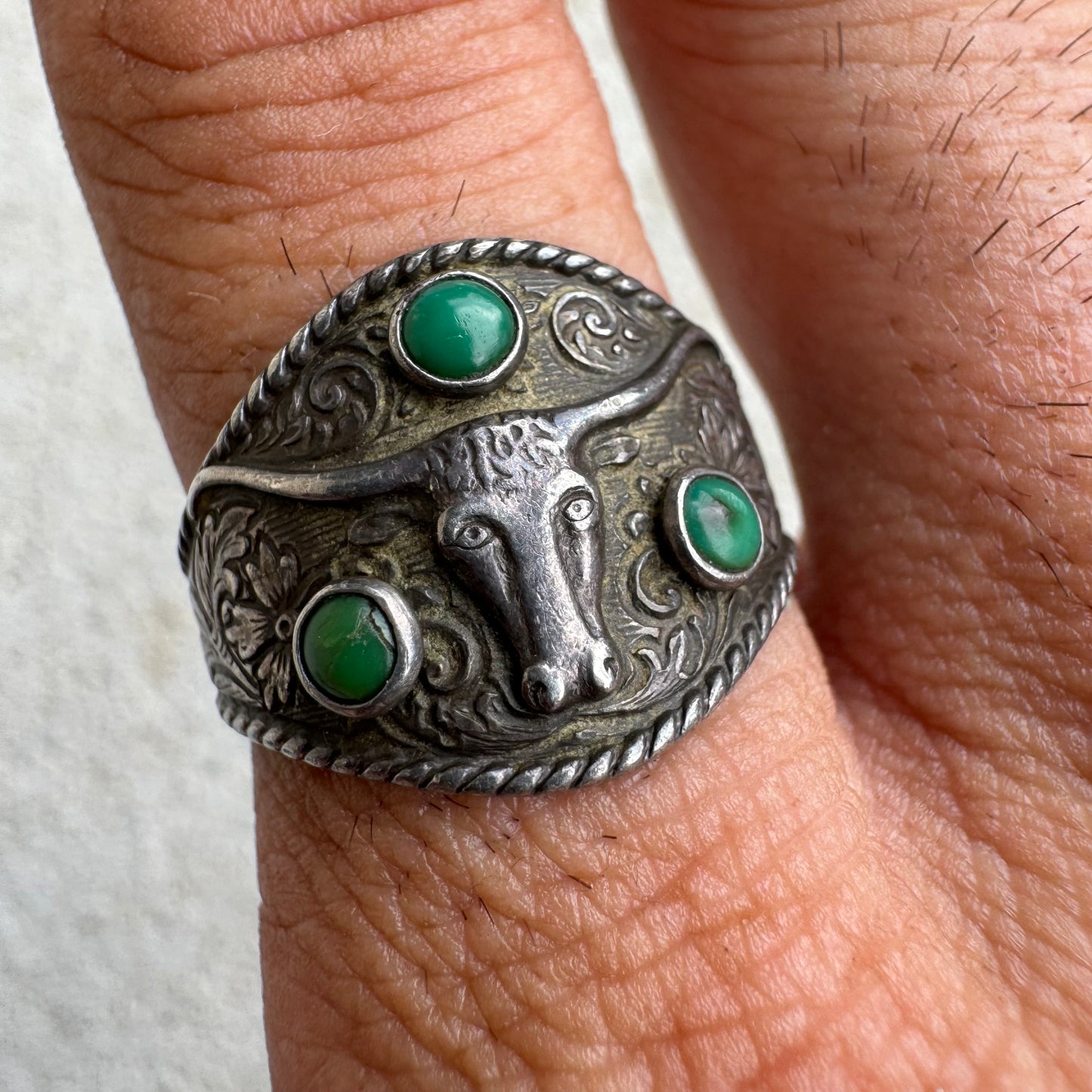 Extremely Rare 1930’s Sterling Silver Floral Engraved Longhorn Ring By Bell Trading Post