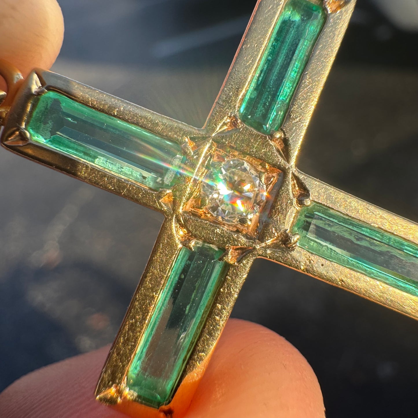 Vintage Solid 14k Yellow Gold 2.65ctw Natural Columbian Emerald And Diamond Cross Pendant
