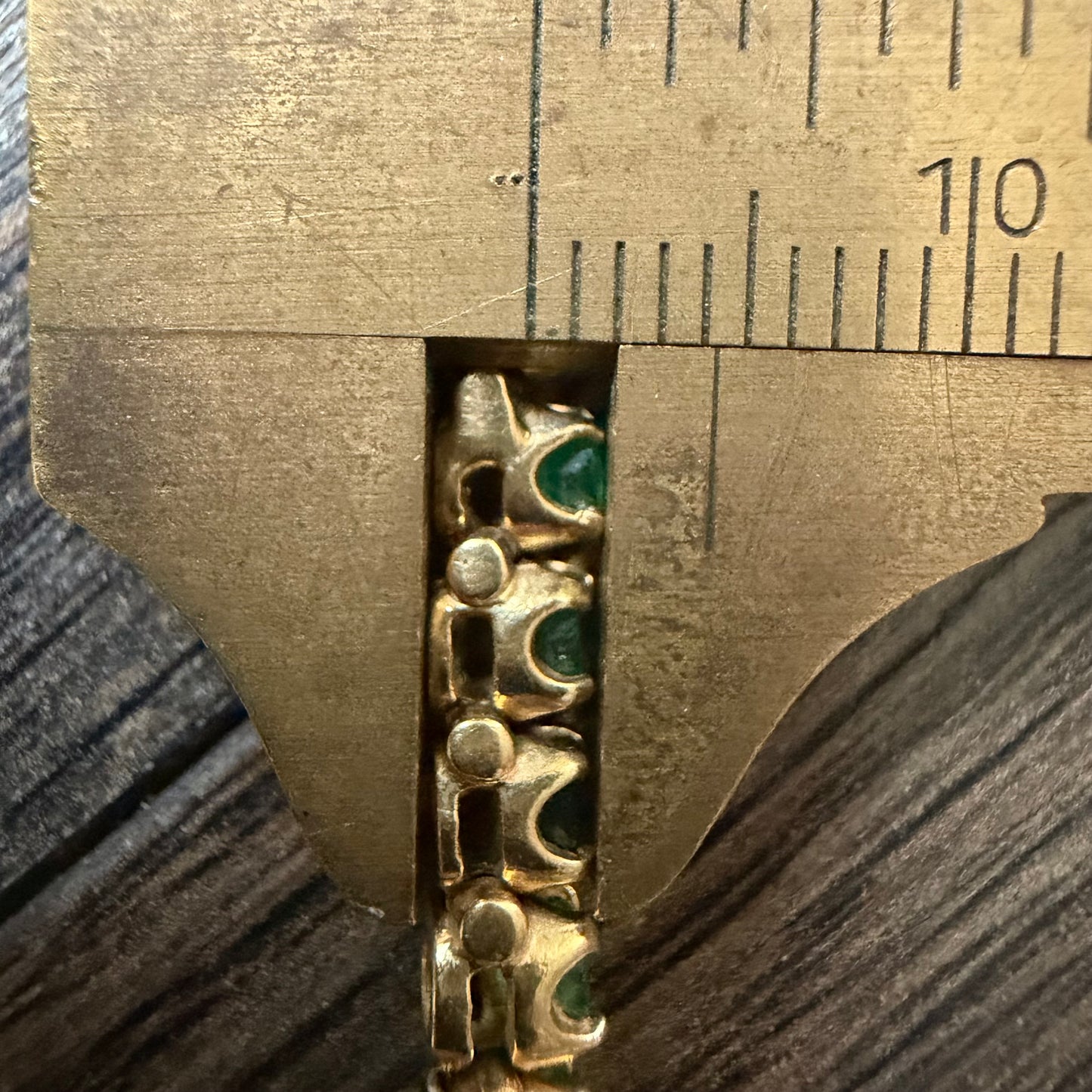 Vintage Solid 14k Yellow Gold 4.5ctw Natural Emerald Tennis Bracelet (7.5”)