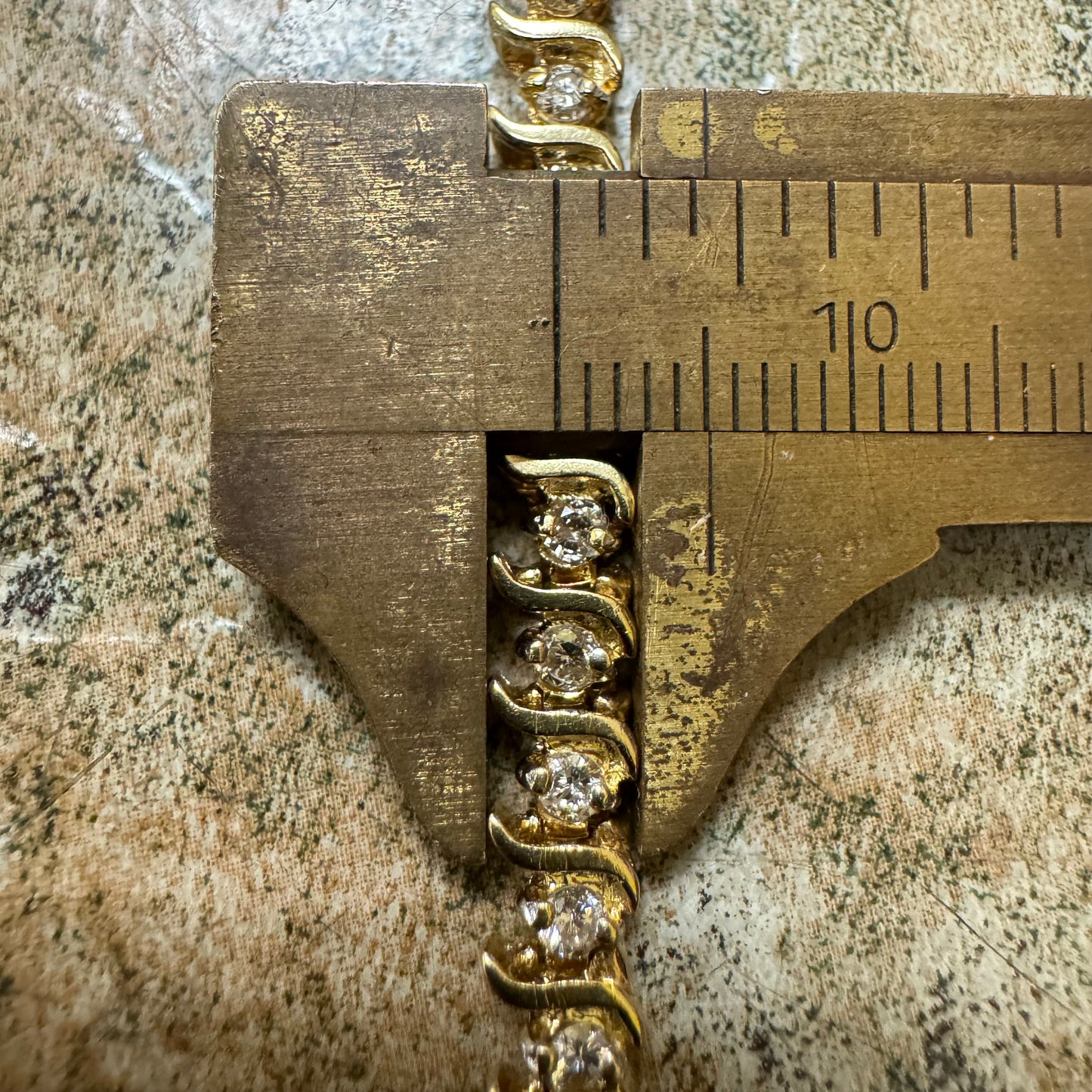 Vintage 14k Yellow Gold 2.0CTW Natural Diamond S-Link Tennis Bracelet (7.5”)
