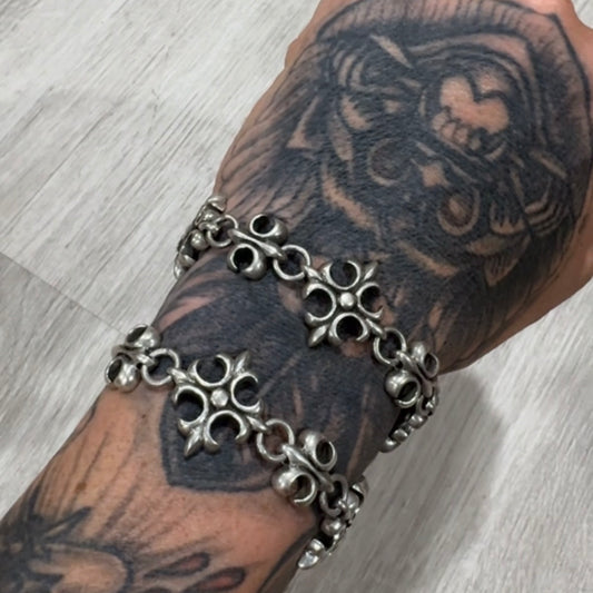 7.5” bracelet