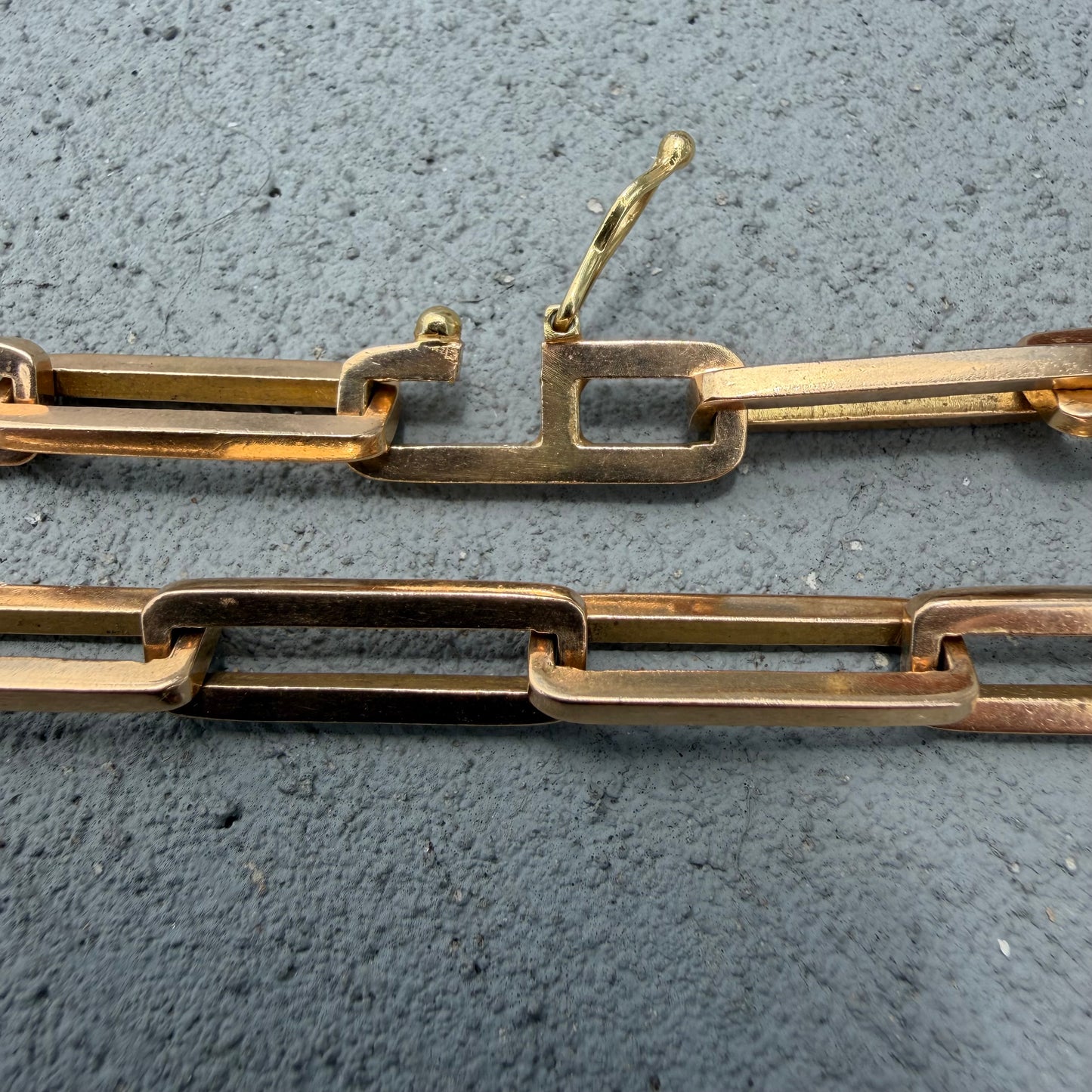 Vintage Solid 18k Yellow Gold Heavyweight Paperclip Link Necklace (23.5”)