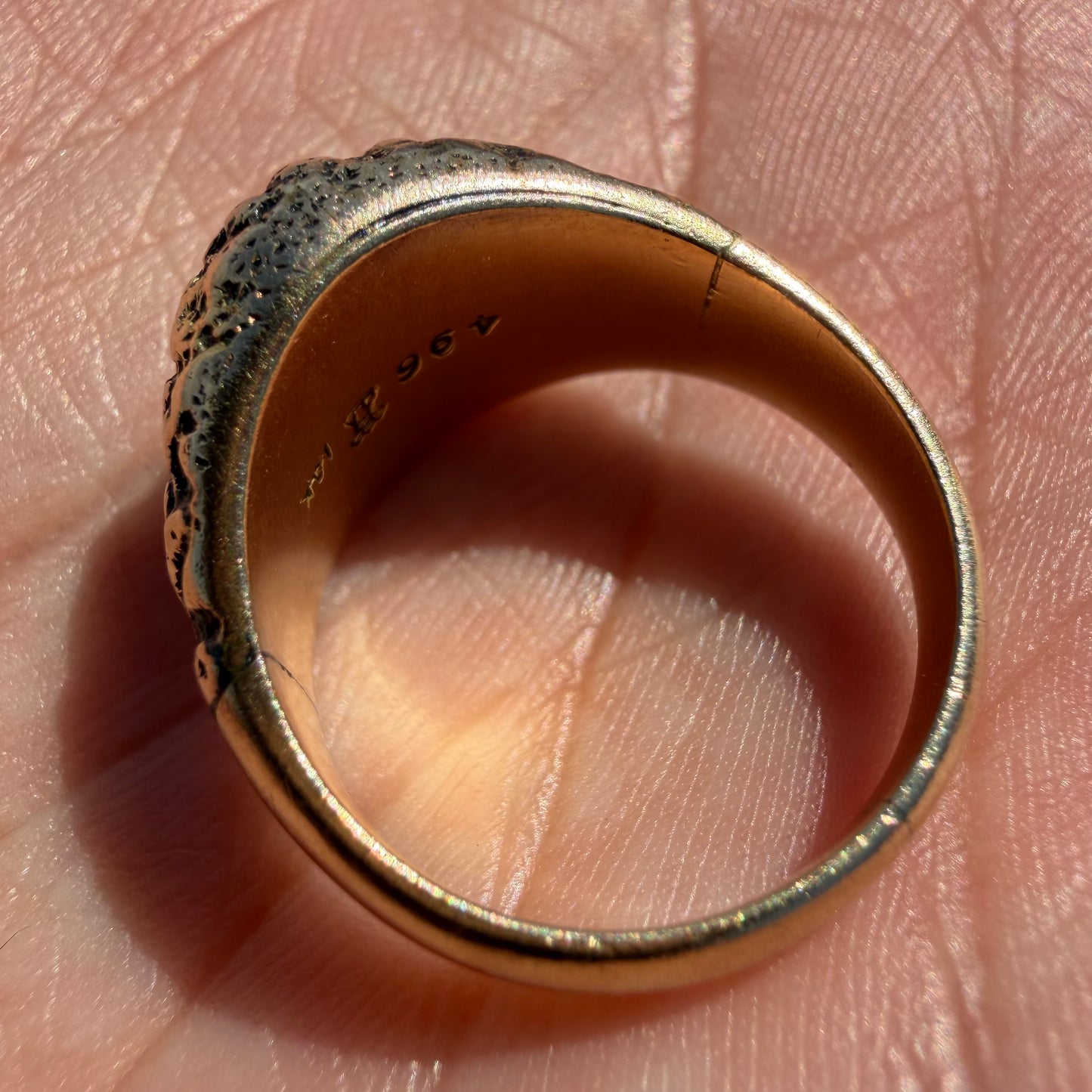 Antique Solid 14k Yellow Gold Natural Ruby Brutalist Gypsy Ring (7.75)
