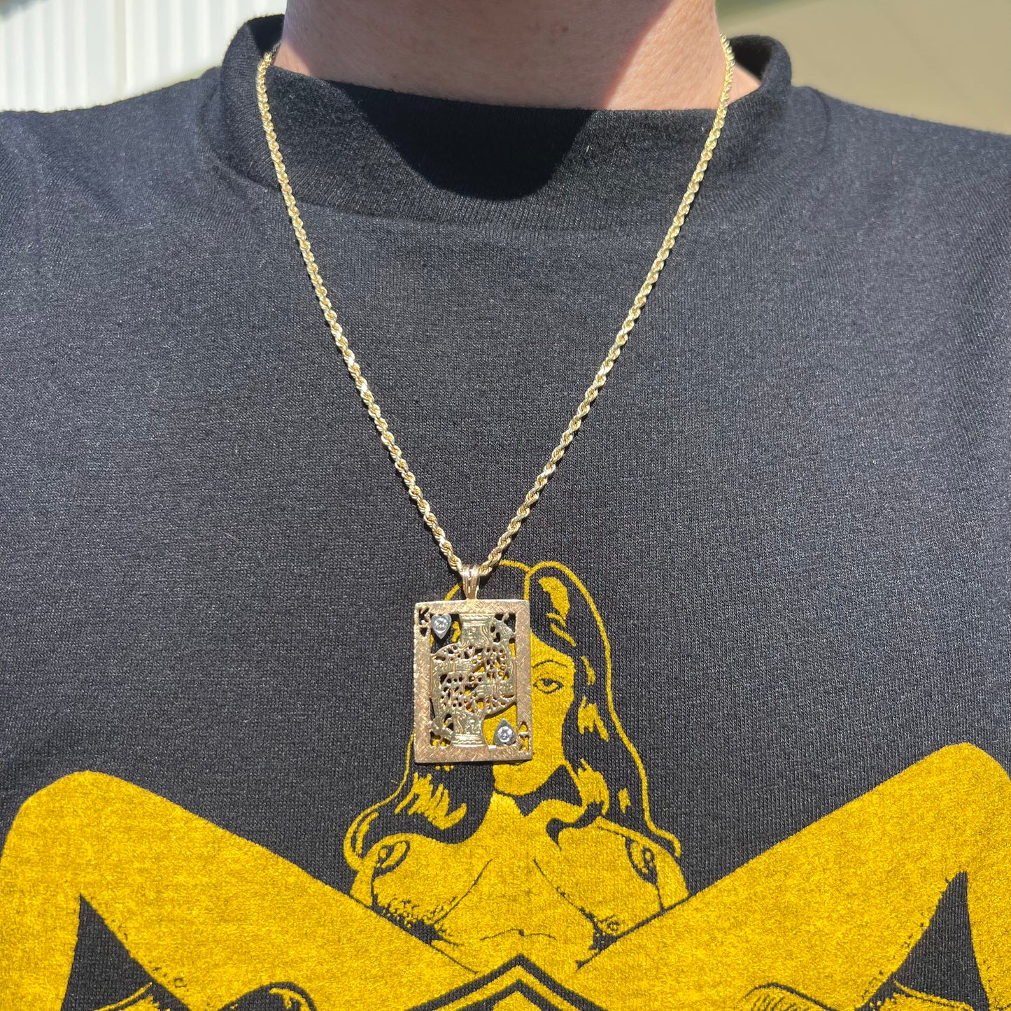 Vintage Custom Made Solid 14k Gold King Of Hearts Pendant