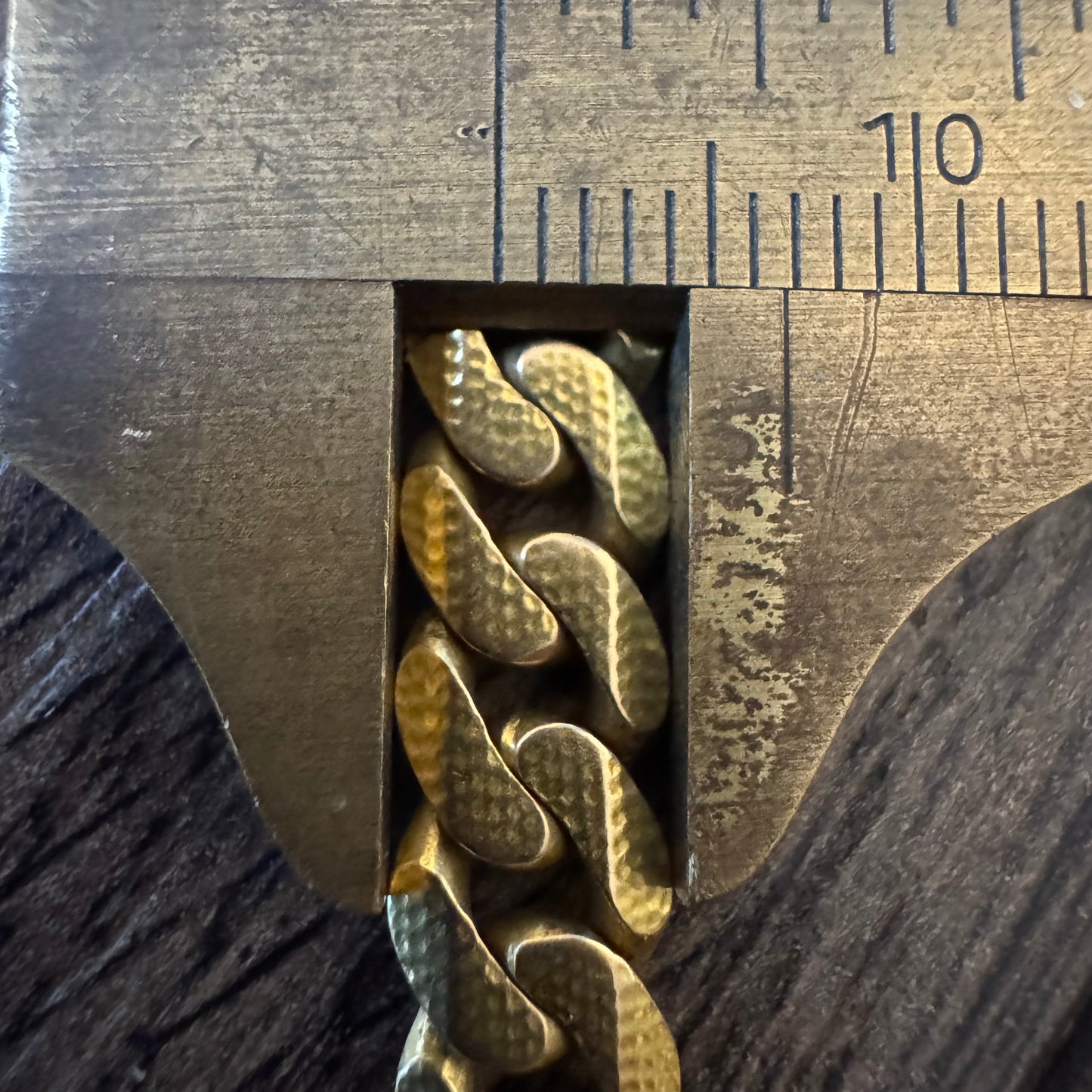 1960’s/70’s Solid 18k Yellow Gold Sleek Cuban Link Bracelet (7.25”)