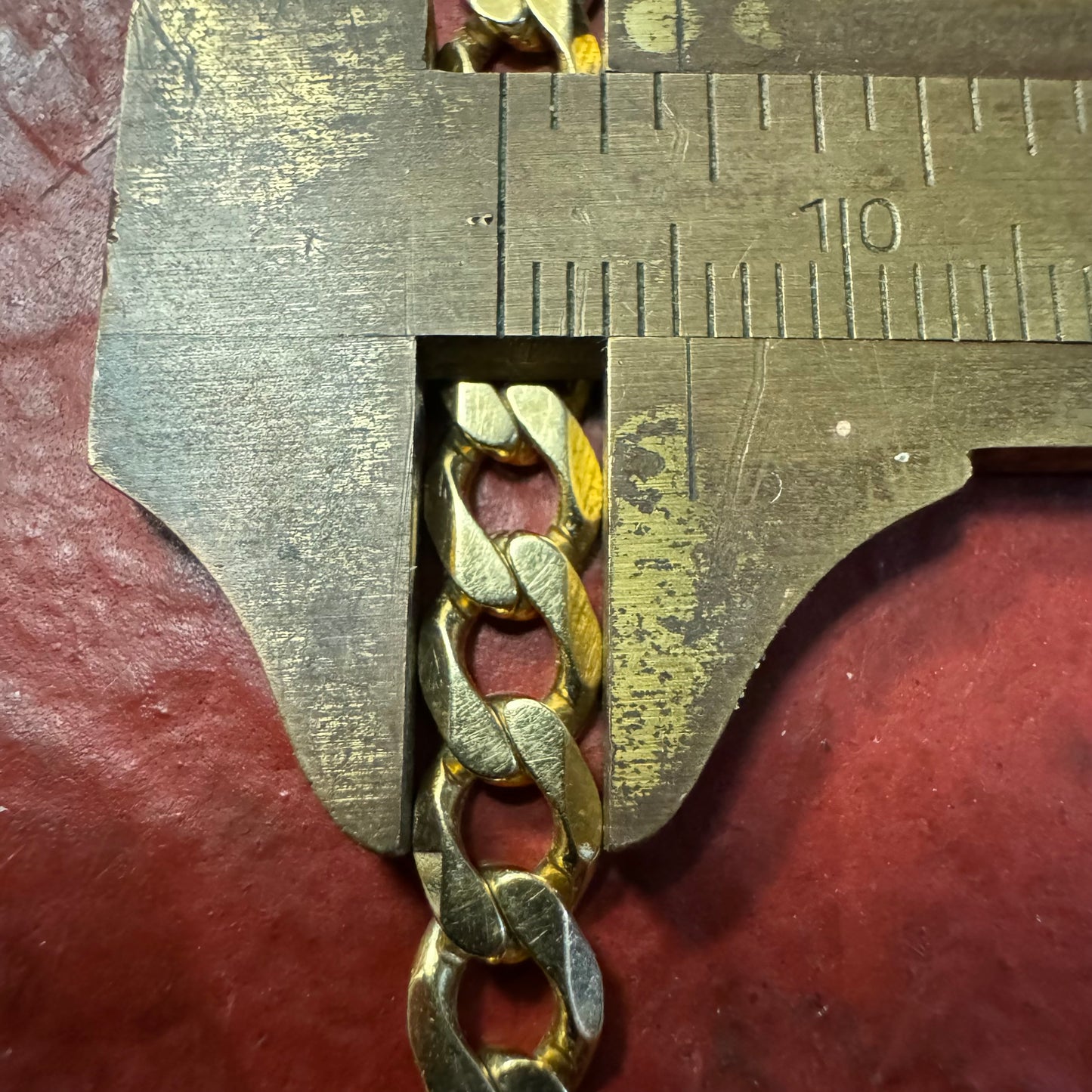 Vintage Solid 14k Yellow Gold Italian Designer Knife Edged Cuban Link Bracelet (8.25”)