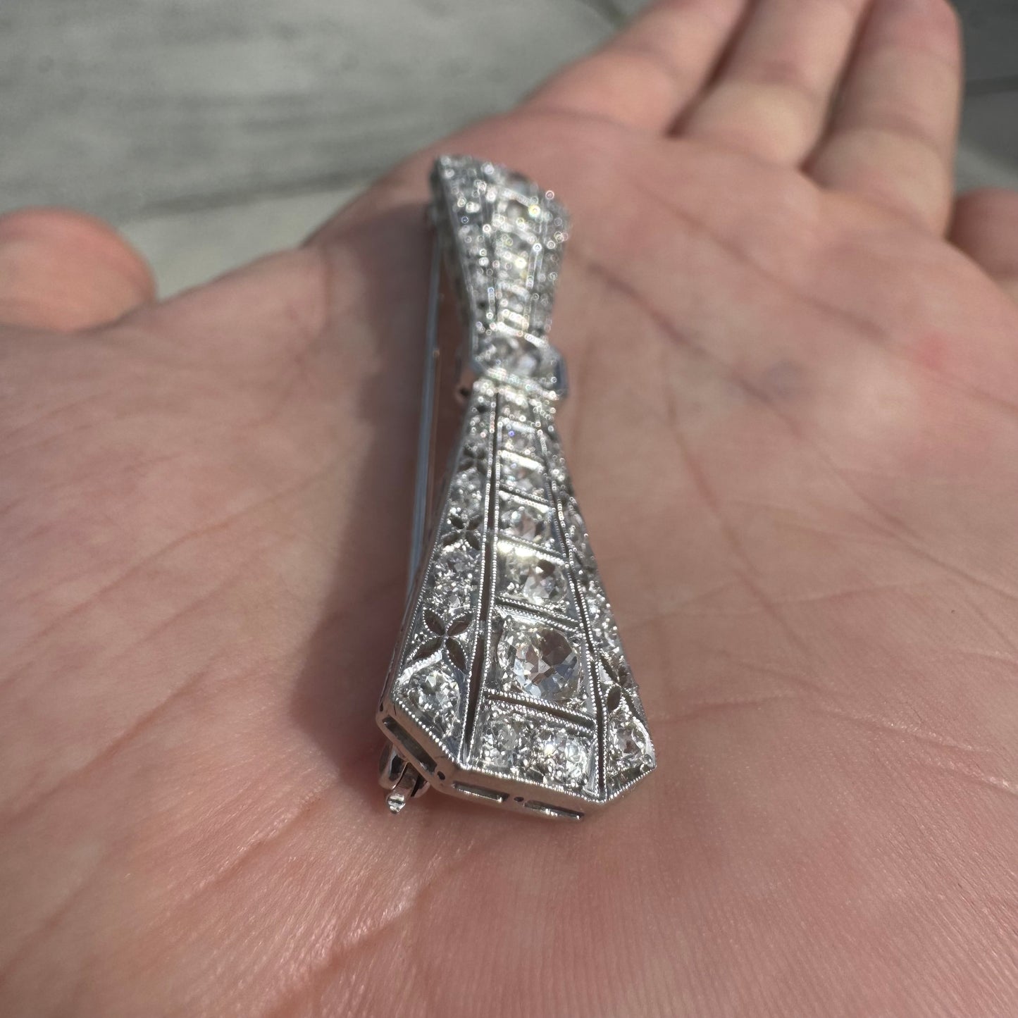 Victorian Solid Platinum 4.25ctw Natural Old Mine Cut Diamond Brooch