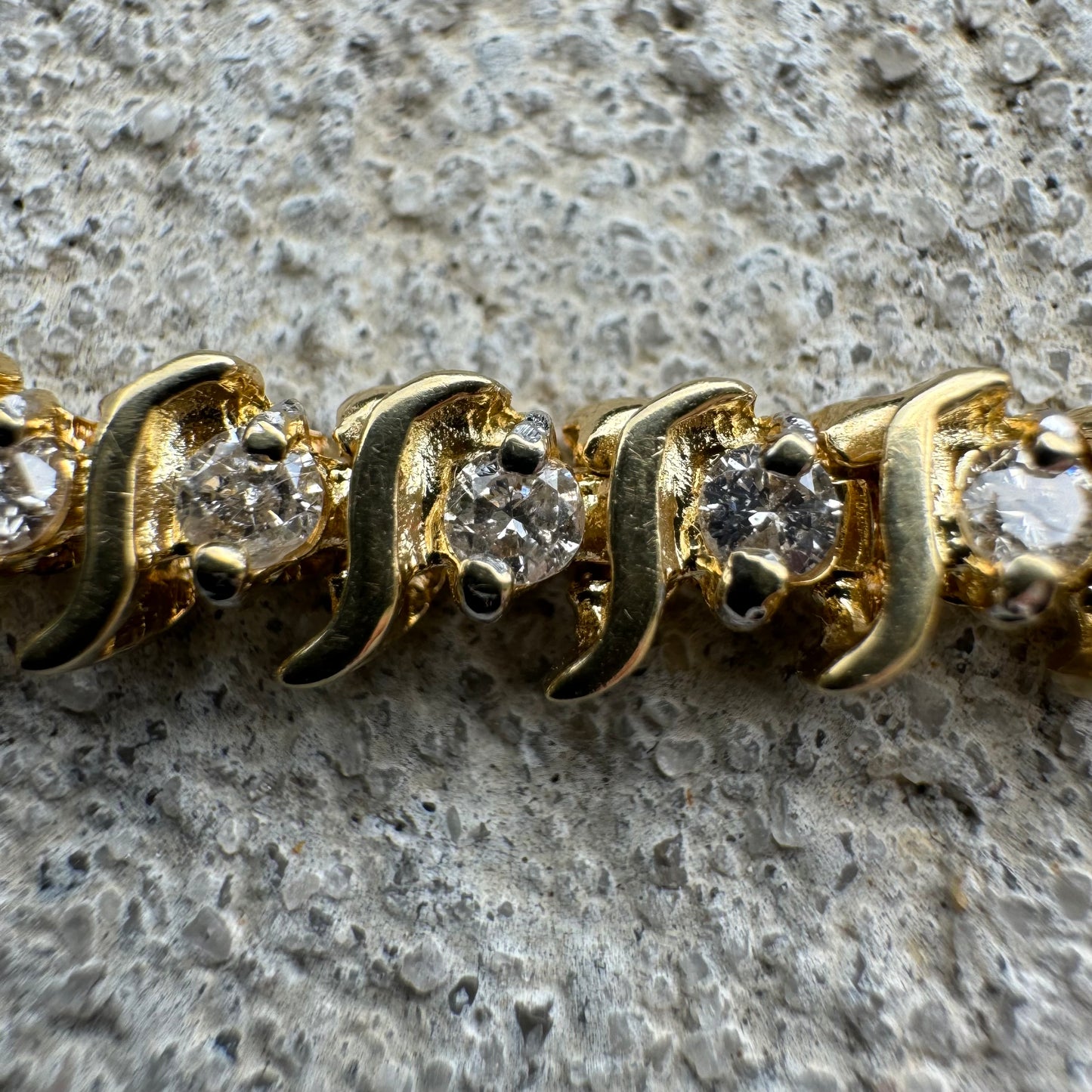 Vintage 14k Yellow Gold 2.0CTW Natural Diamond S-Link Tennis Bracelet (7.5”)