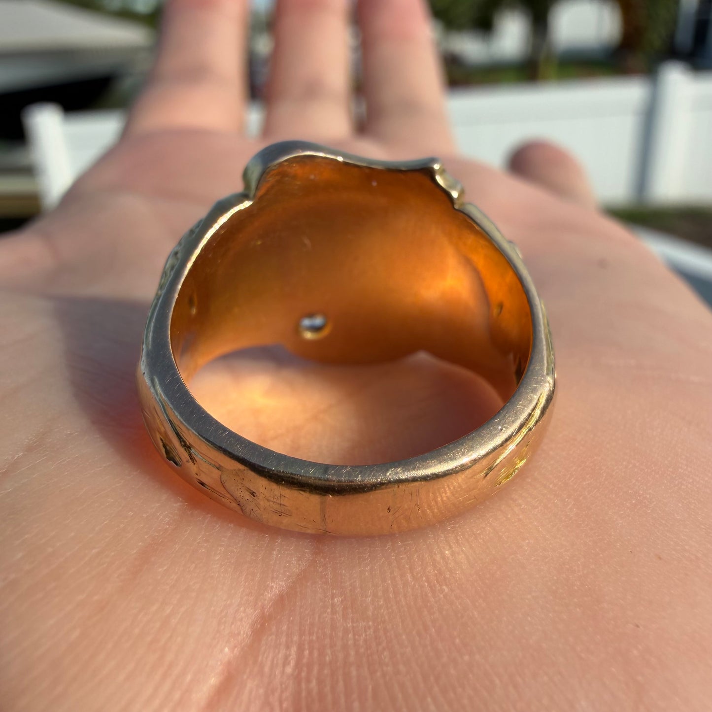 1910’s Solid 14k Yellow Gold Natural Old Mine Cut Diamond Double Lion Signet Ring (7.5)