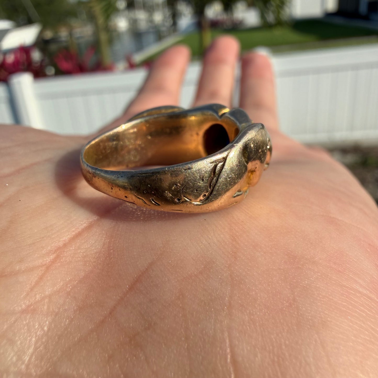 Art Nouveau Solid 14k Yellow Gold Sugar Loaf Sapphire Double Lion Ring (8.5)