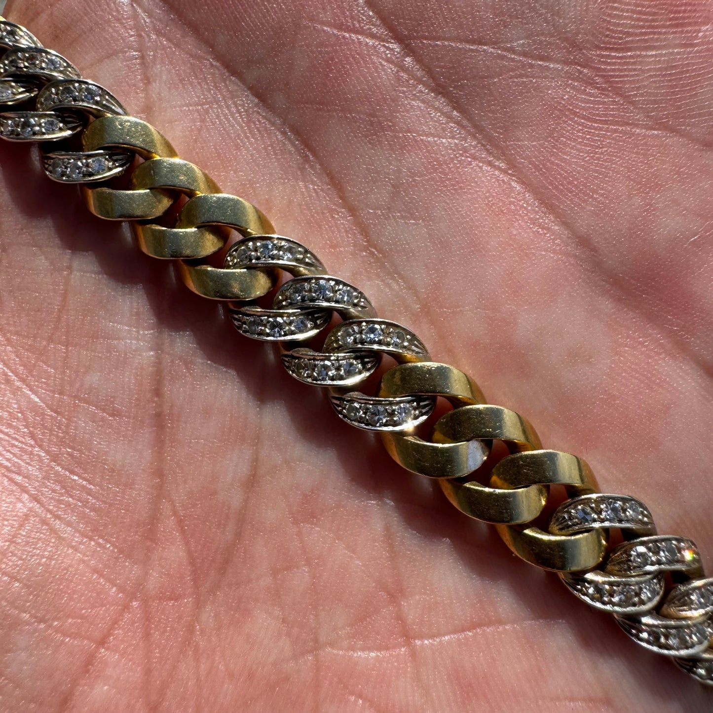 Vintage Solid 18k Yellow Gold 1.0ctw Natural Diamond Encrusted Curb Link Necklace (16”)