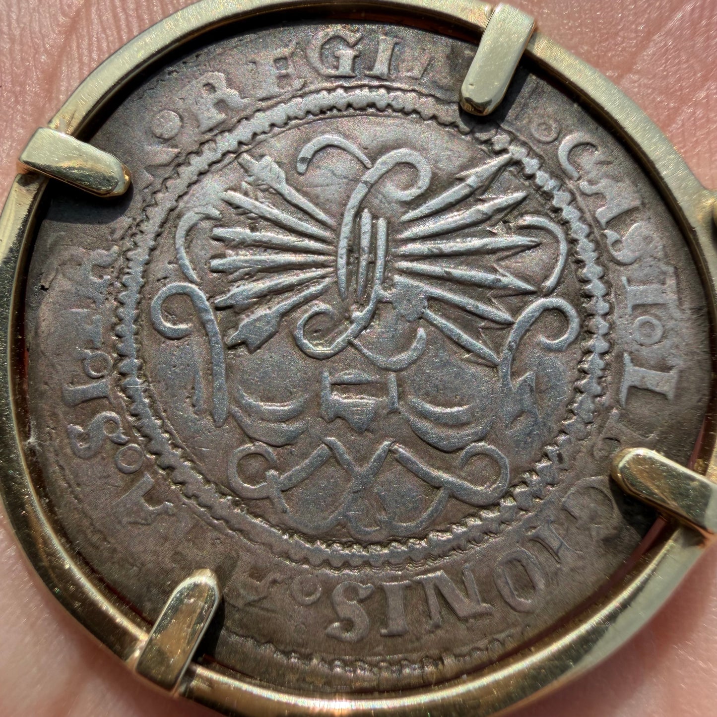RARE 1474-1504 Silver Catholic Kings Seville 2 Reale Coin 14k Yellow Gold Pendant Retrograde R Counterstrike