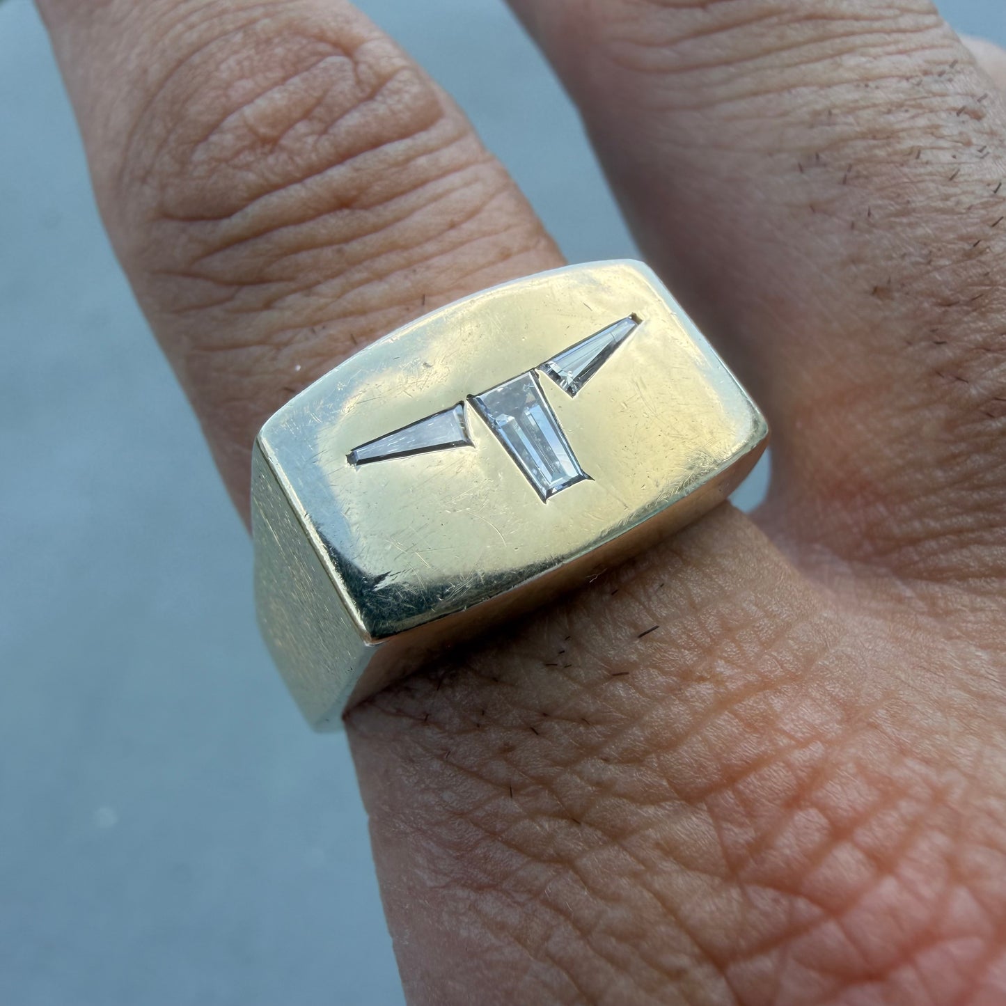 Vintage Custom Made Solid 14k Yellow Gold .50ctw VS+ Natural Diamond Trilogy Longhorn Signet Ring (12.5)