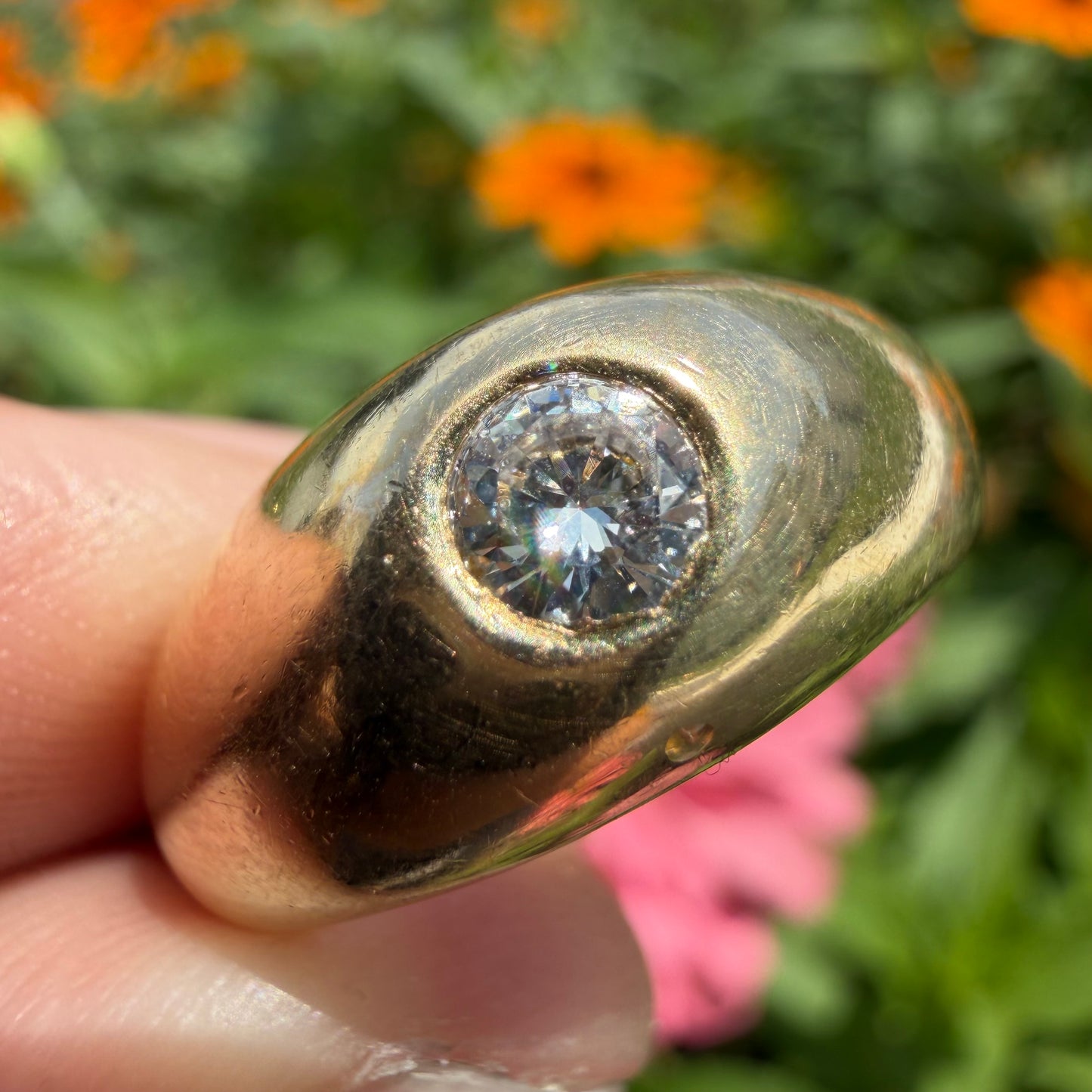 Mid-Century Solid 14k Yellow Gold .45ct Natural VS Diamond Rub Over Gypsy Ring (10)