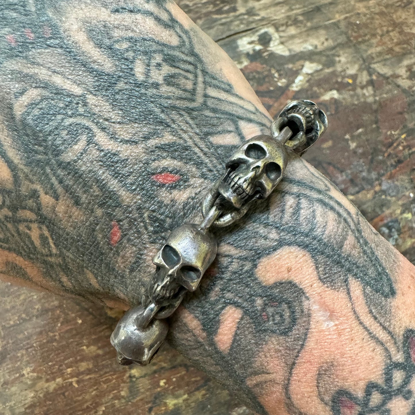 Vintage Solid Sterling/.925 Skull Bracelet (9”)