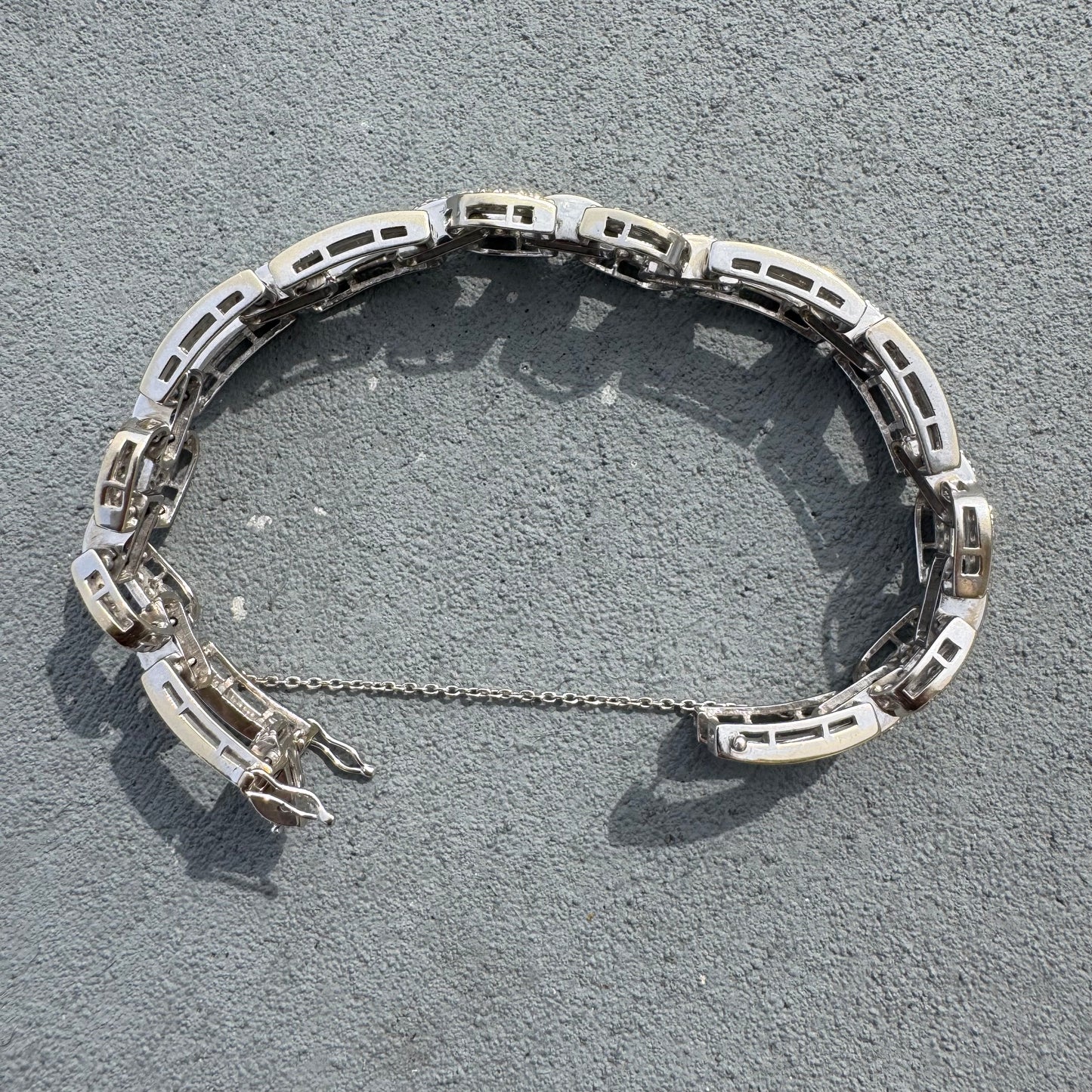 Art Deco Solid 18k White Gold Heavyweight 12.5ctw Natural Diamond Bracelet (8”)