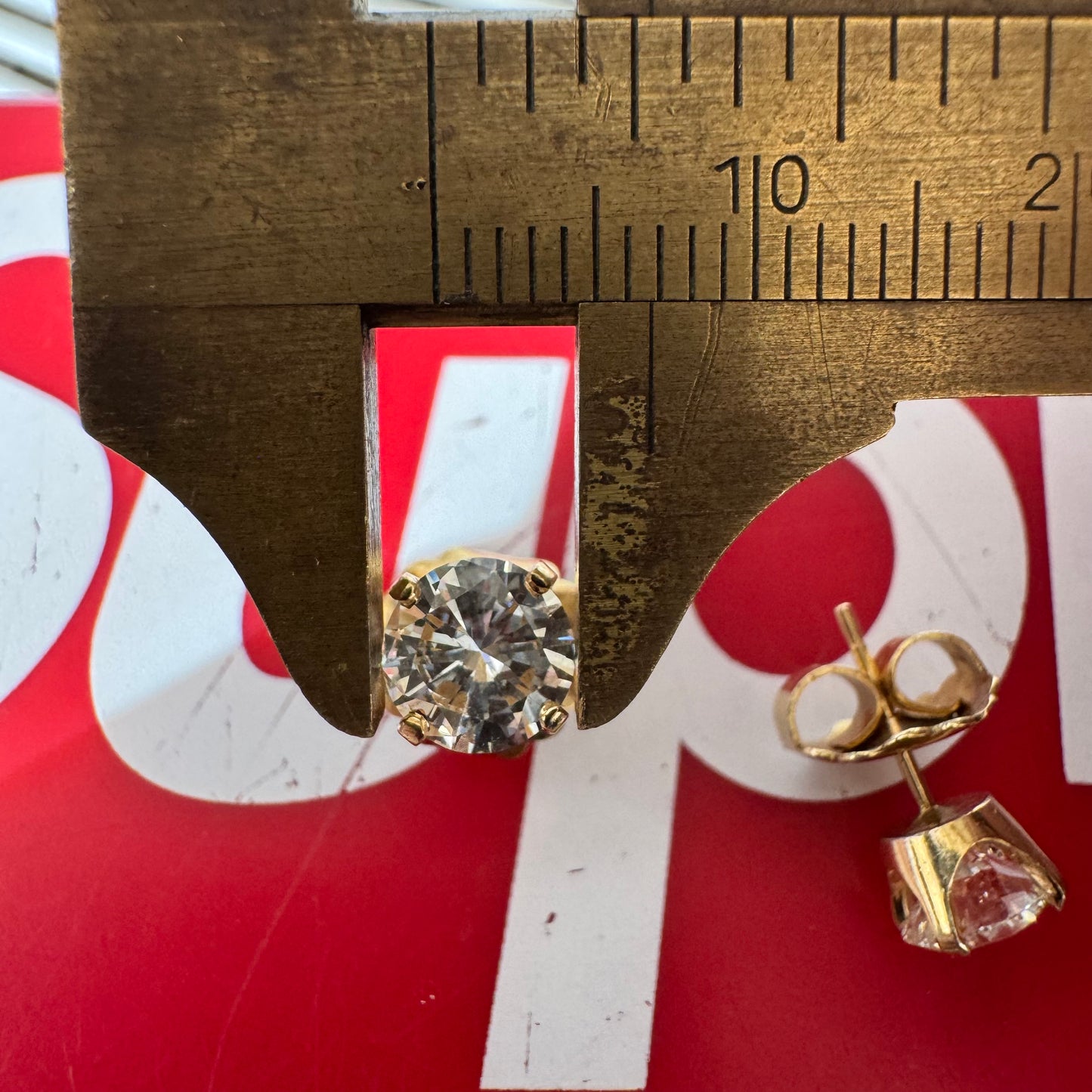 Vintage 2.0ctw Natural Diamond 4 Prong 14k Yellow Gold Stud Earrings