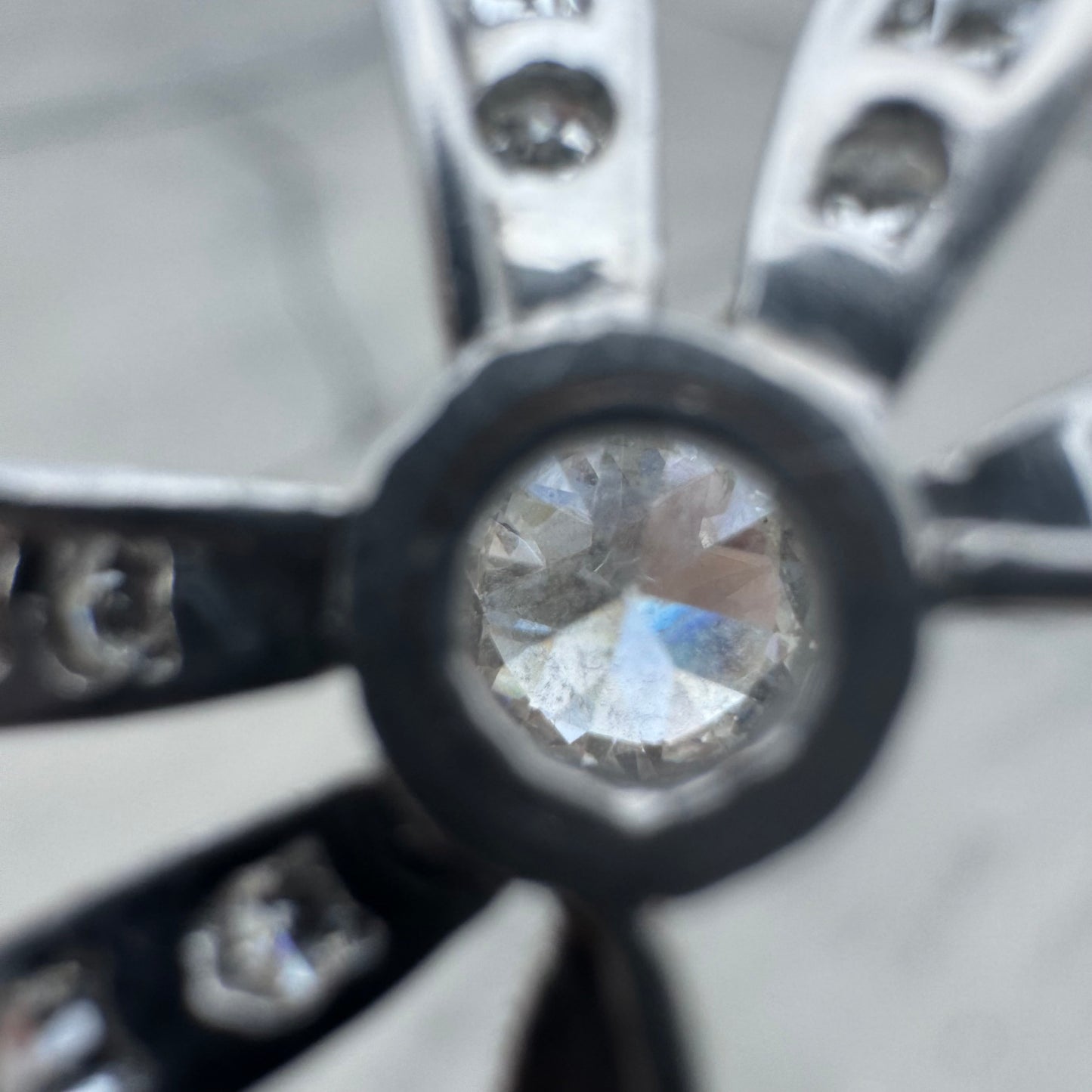 Art Nouveau Solid Platinum 5.25ctw Natural Old Euro Cut Diamond Bow Brooch