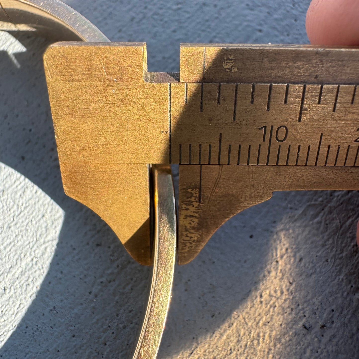 1921 Kaden Bros. 14k Yellow Gold Belt Buckle Bangle Bracelet (7.5”)