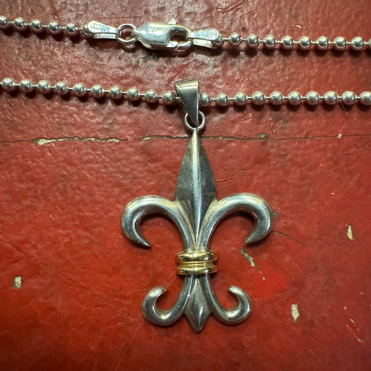 FLEUR De Lis