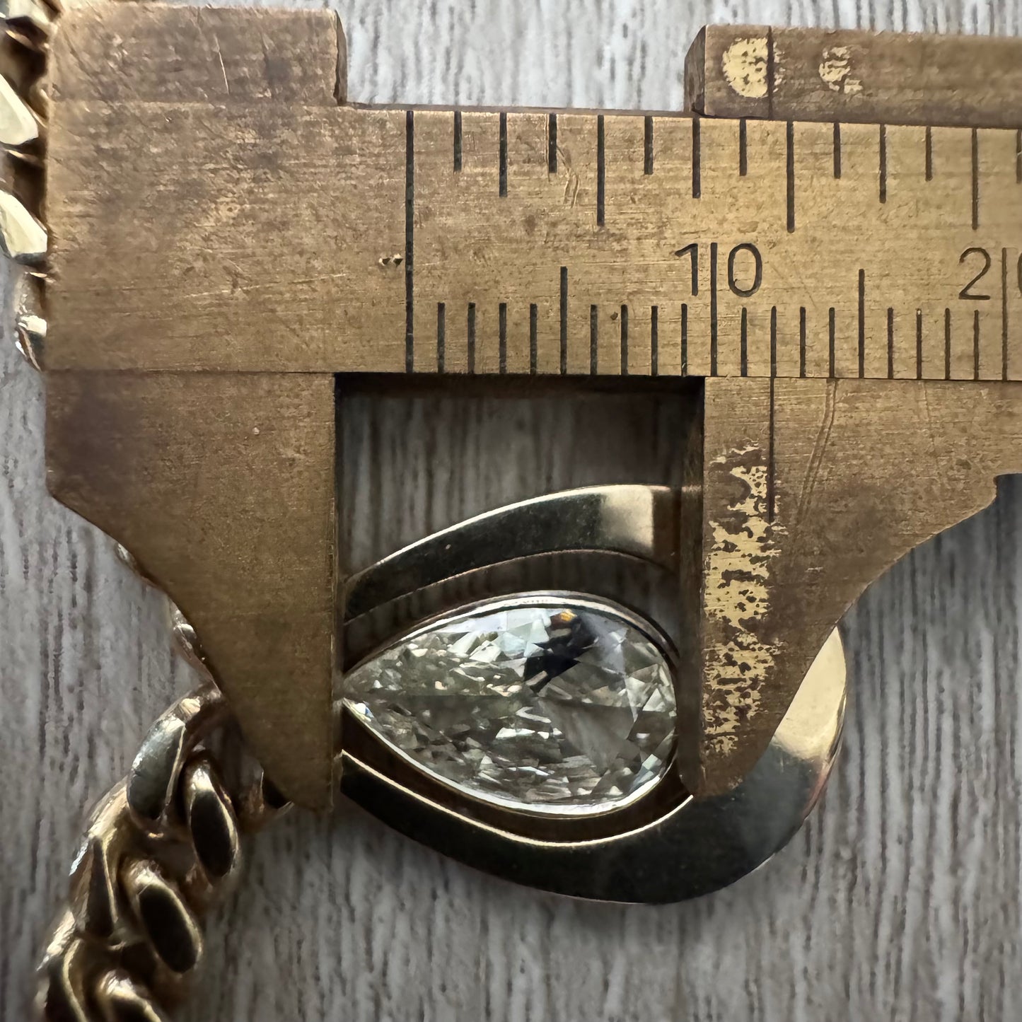 Vintage 1.78ct Natural Pear Cut Diamond Solitaire Solid 14k Yellow Gold Heavyweight Cuban Link Necklace (16”)