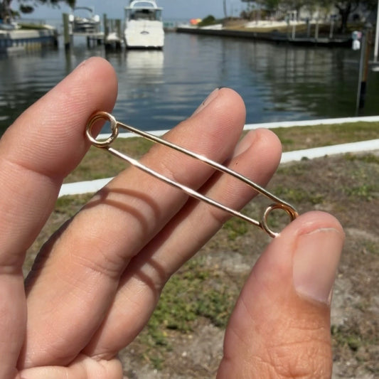 Safety pin