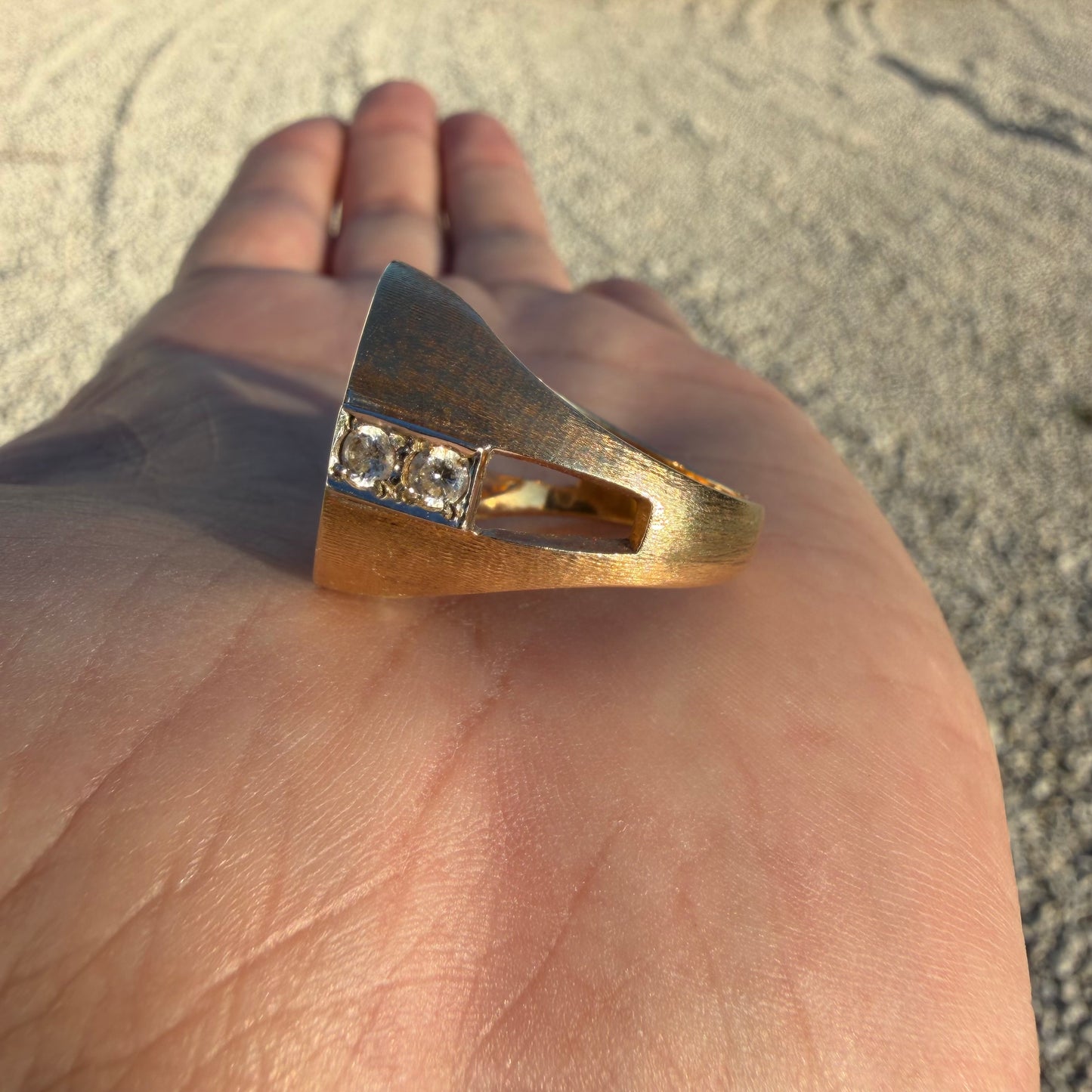 Vintage Solid 14k Yellow Gold Natural Diamond 1908 Indian Head $2.50 Coin Ring (12)