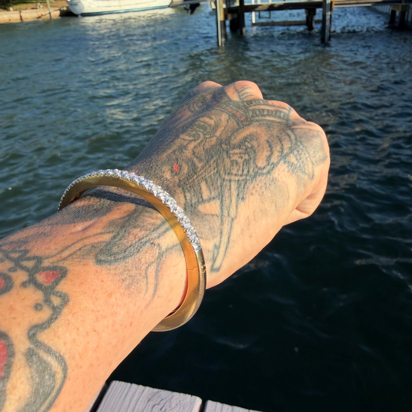 Vintage Solid 14k Yellow Gold 2.0ctw Natural VS Diamond Heavyweight Bangle Bracelet (5.75”-6.5”)
