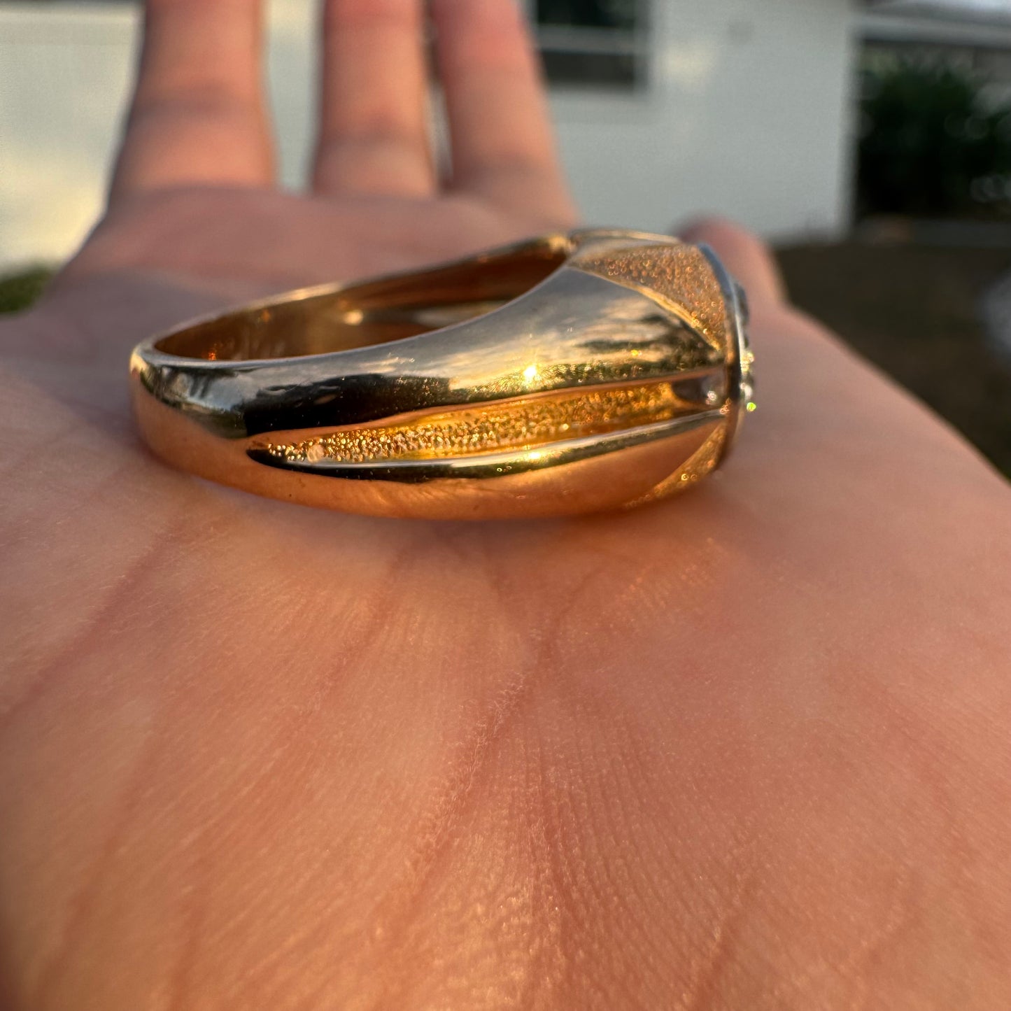 Vintage Solid 18K Yellow Gold 1.75CTW Old Euro Cut Diamond Kentucky Cluster Gents Ring (8.5)