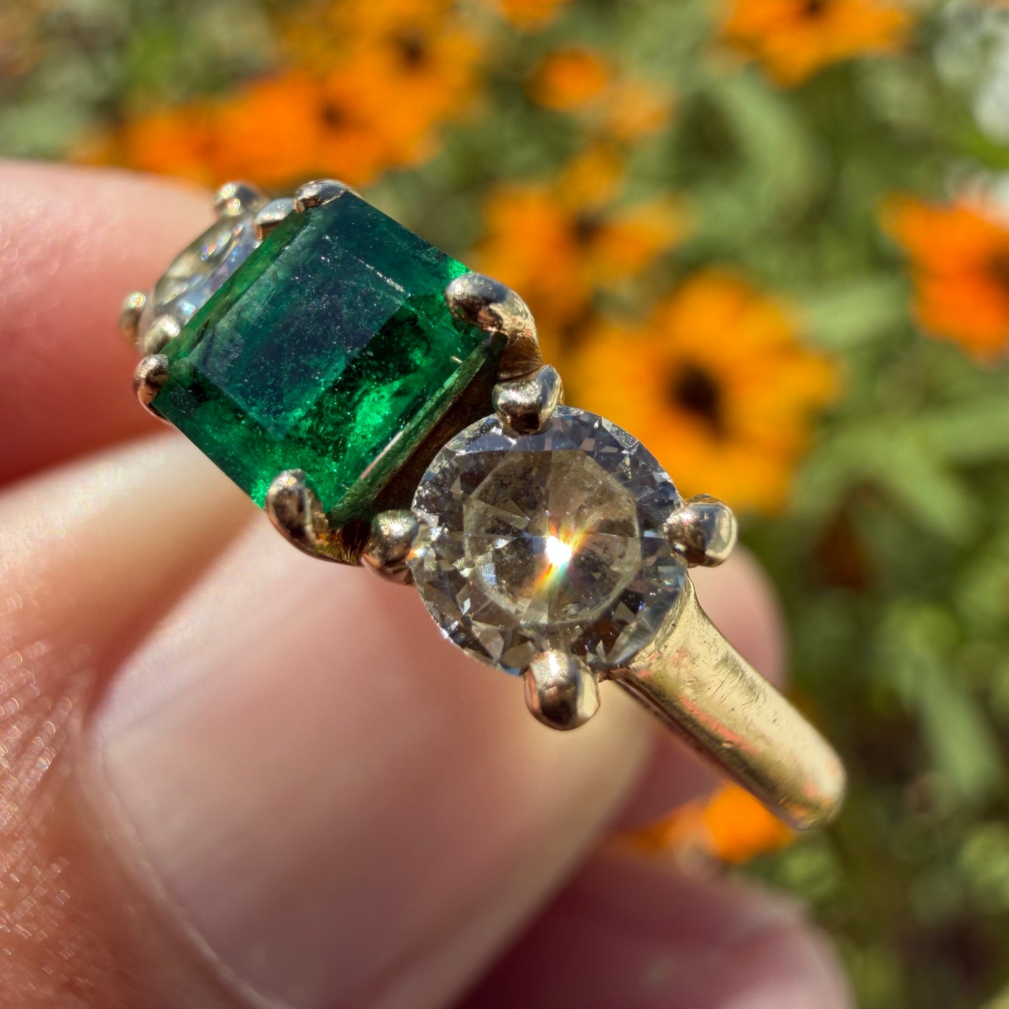 Vintage Solid 14k Yellow Gold 1.25ctw Natural Colombian Emerald And Diamond Trilogy Ring (6.5)