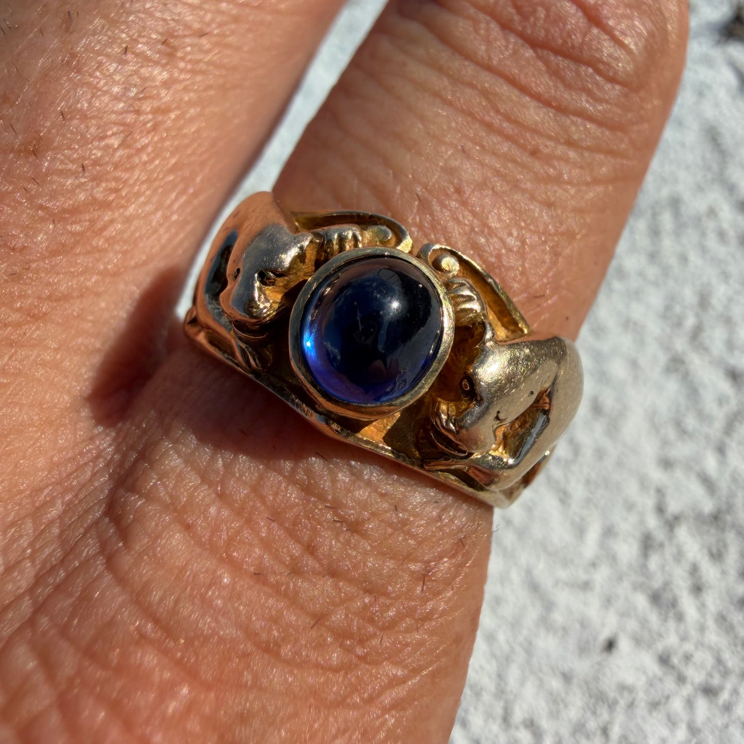 Art Nouveau Solid 14k Yellow Gold Sugar Loaf Sapphire Double Lion Ring (8.5)