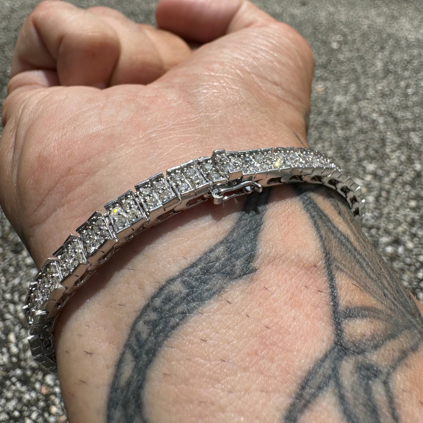 New Old Stock 18k White Gold  3.7ctw Natural VS Diamond Tennis Bracelet (7.35”)