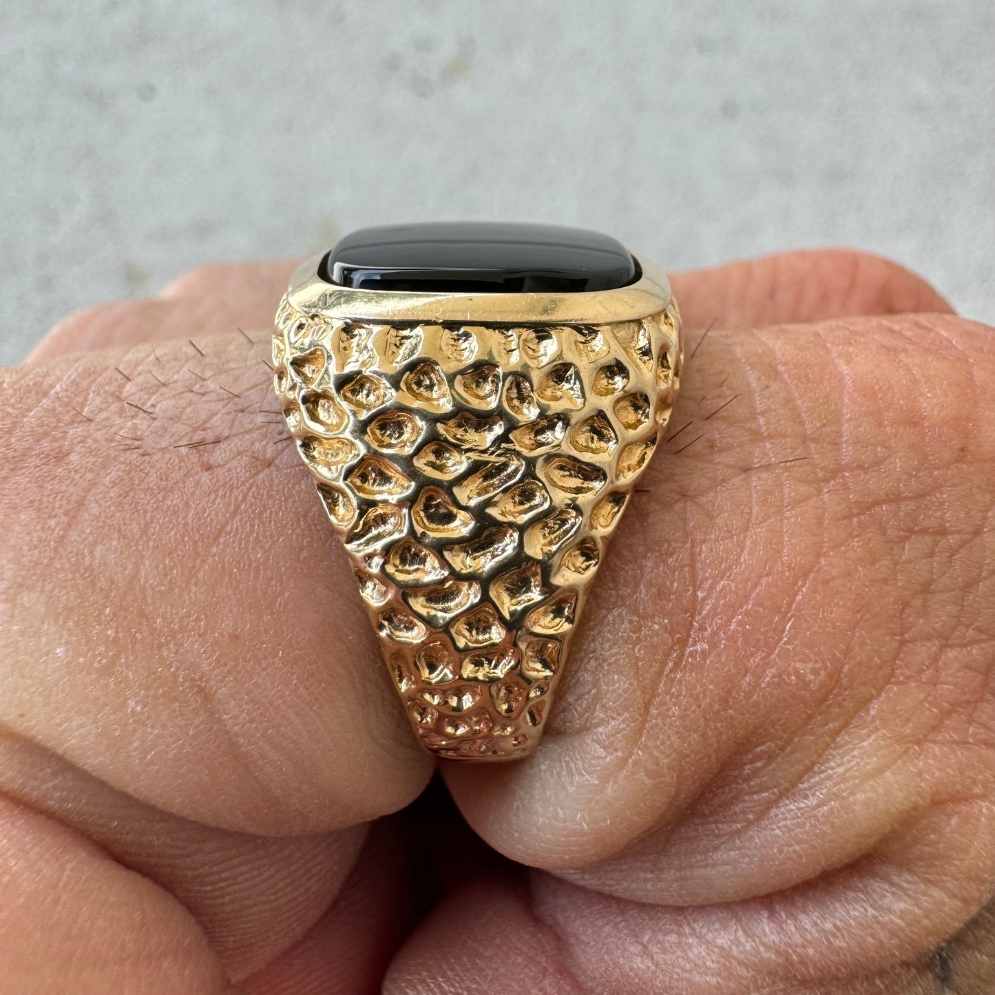 1980’s 14k Yellow Gold Black Onyx Nugget Signet Ring (10.5)