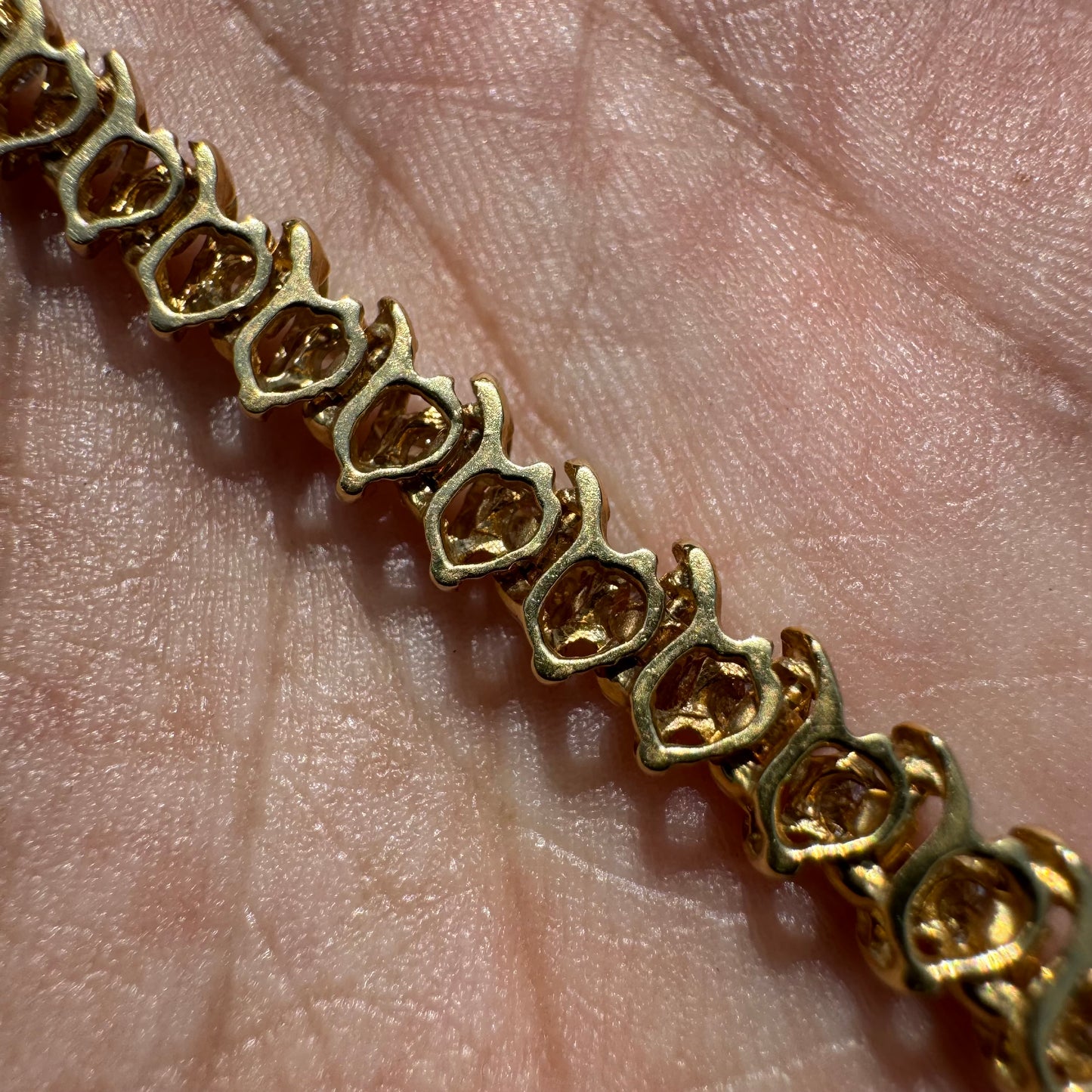 Vintage Solid 18k Yellow Gold 2.0ctw Natural Diamond Tennis Bracelet (7.25”)