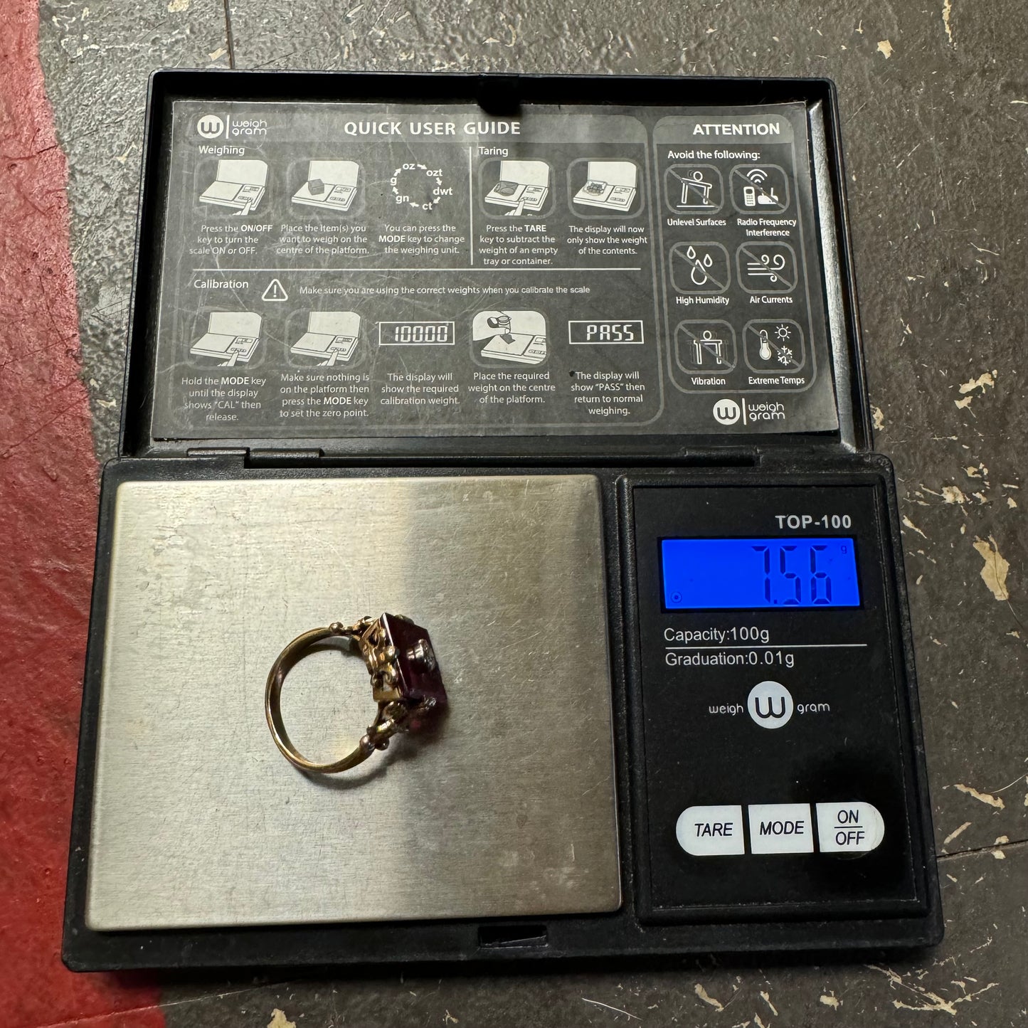 Mid-Century 18k Yellow Gold .20Ct Natural Diamond Red Spinel Fleur De Lis Ring (7.5)
