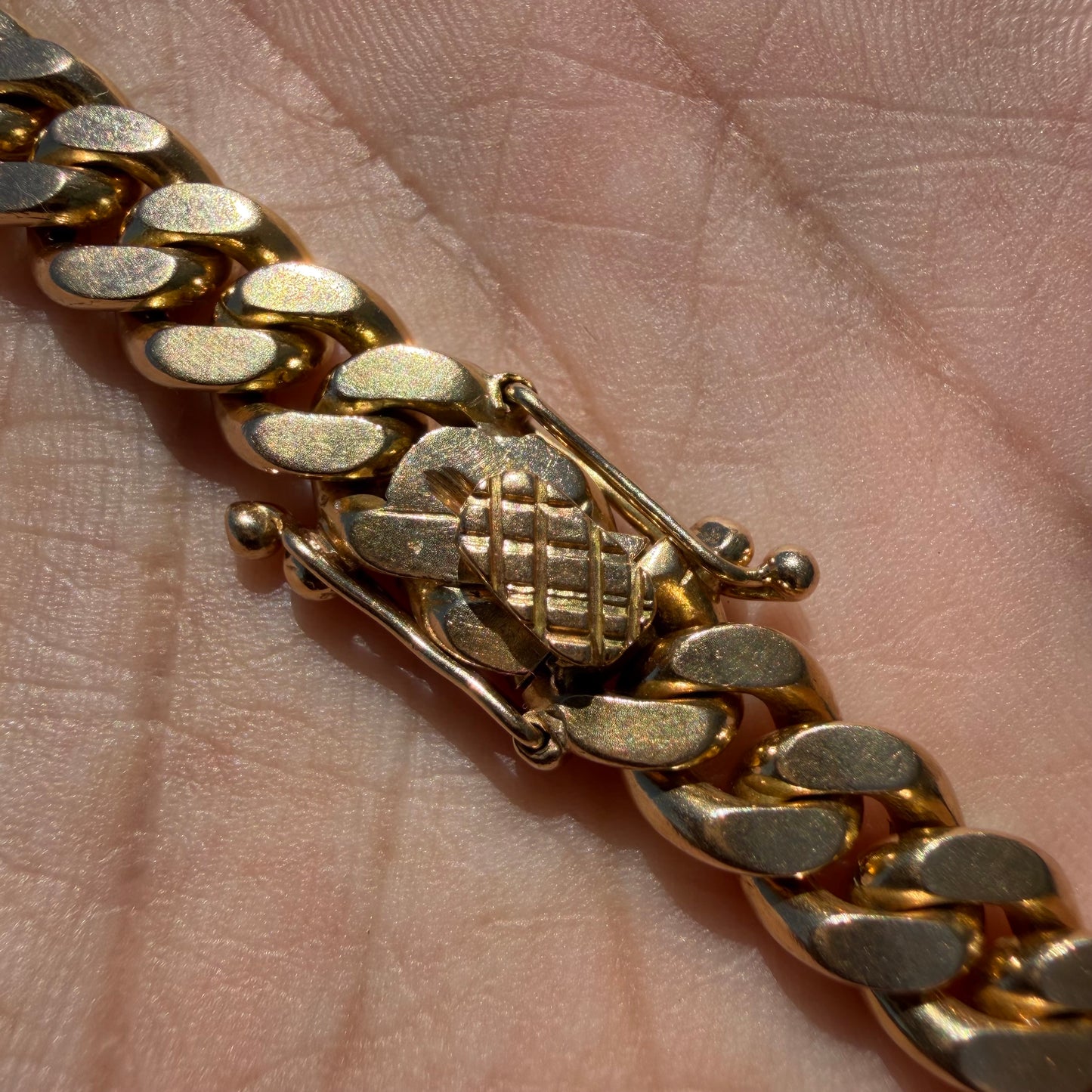 Vintage Solid 18k Yellow Gold Handcrafted Heavyweight Cuban Curb Link Necklace (15.5”)