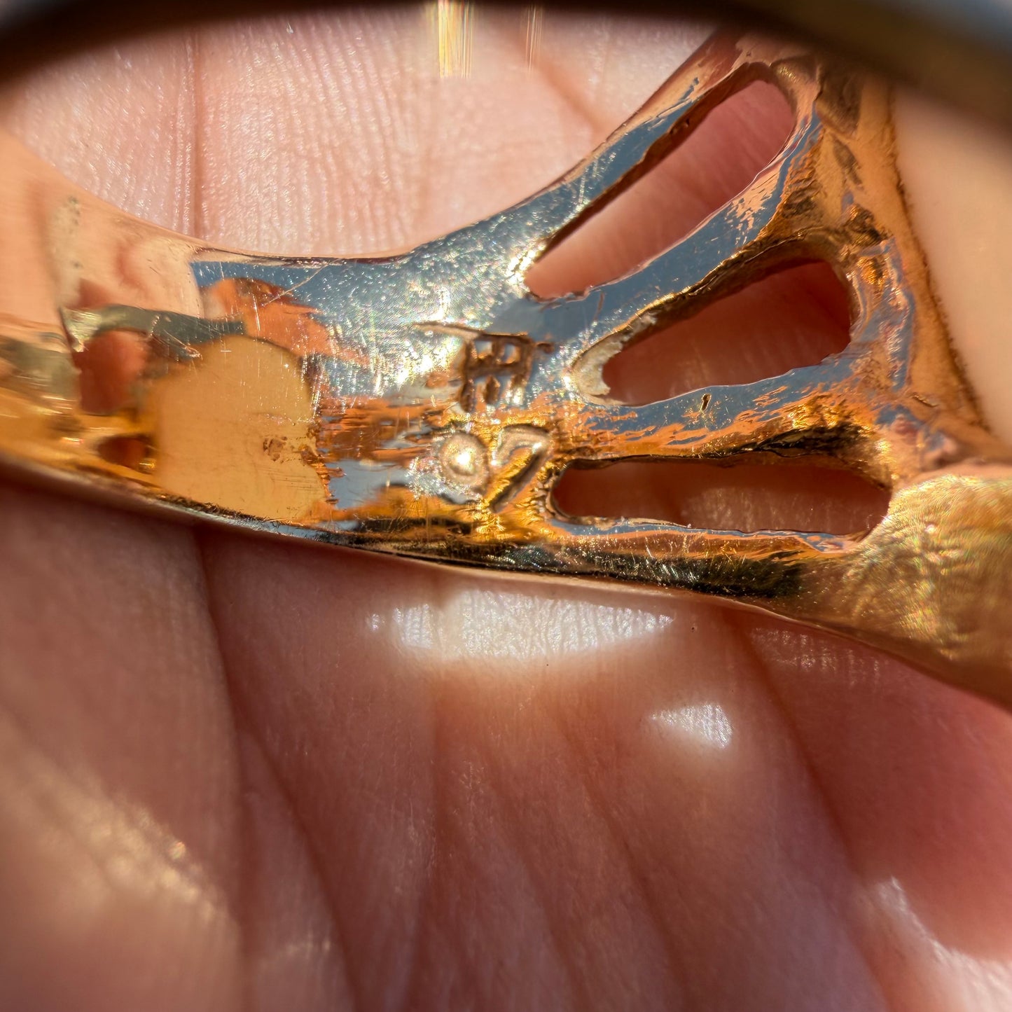 Vintage Artisan Crafted Solid 14k Yellow Gold Natural White Opal And Diamond Brutalist Ring (8)
