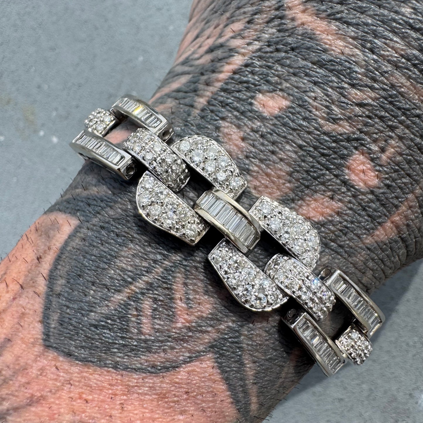 Art Deco Solid 18k White Gold Heavyweight 12.5ctw Natural Diamond Bracelet (8”)
