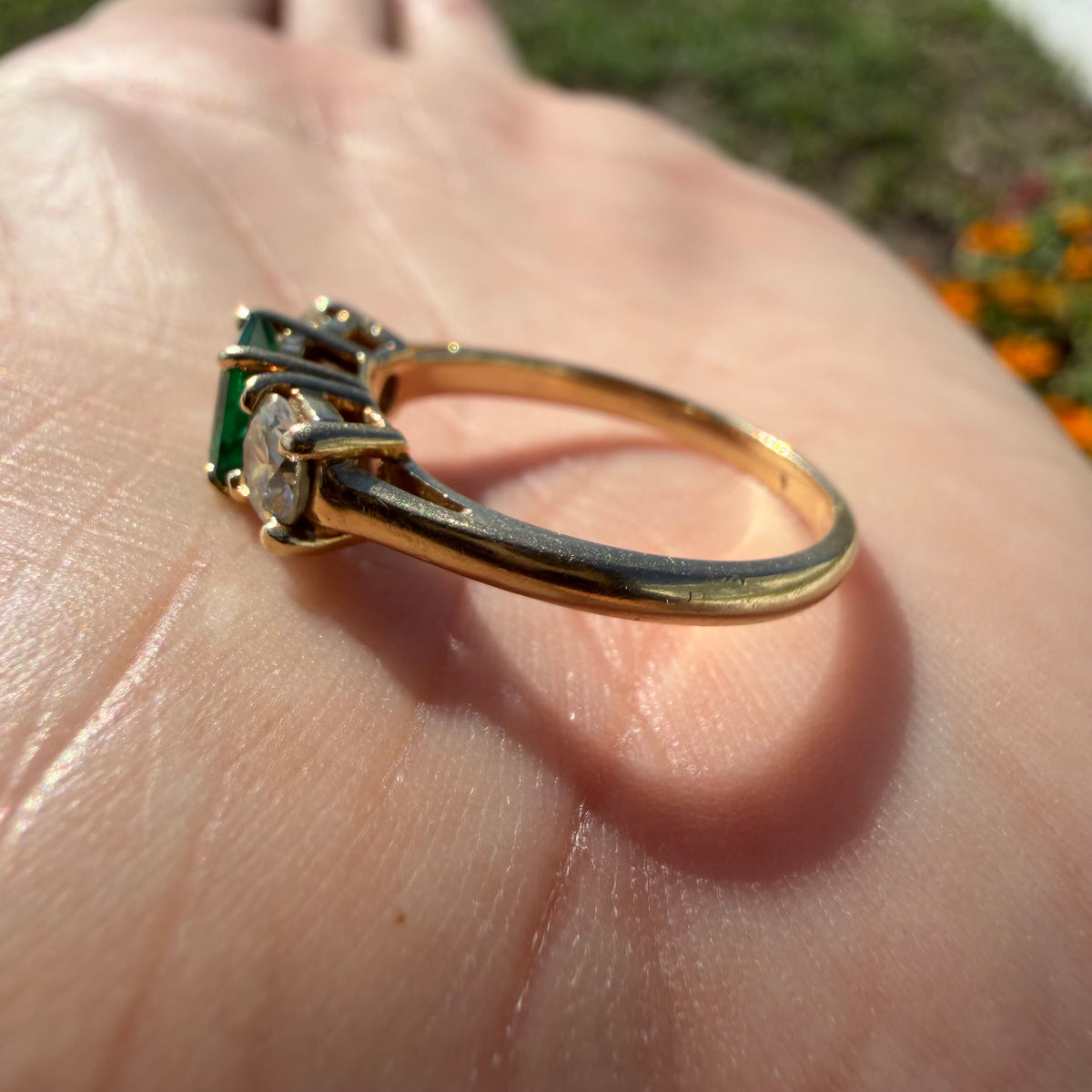 Vintage Solid 14k Yellow Gold 1.25ctw Natural Colombian Emerald And Diamond Trilogy Ring (6.5)