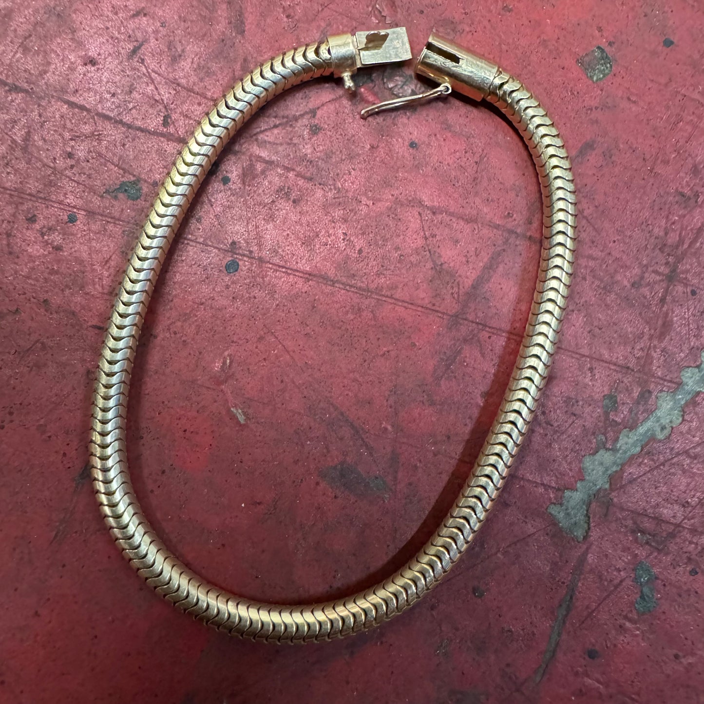 1980’s Solid 14k Yellow Gold Chunky Snake Chain Bracelet (6.75”)