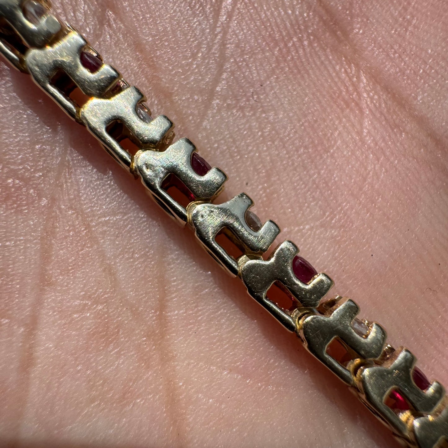 Vintage 14k Yellow Gold 2.5ctw Natural Diamond And Ruby Classic Tennis Bracelet (7.75”)