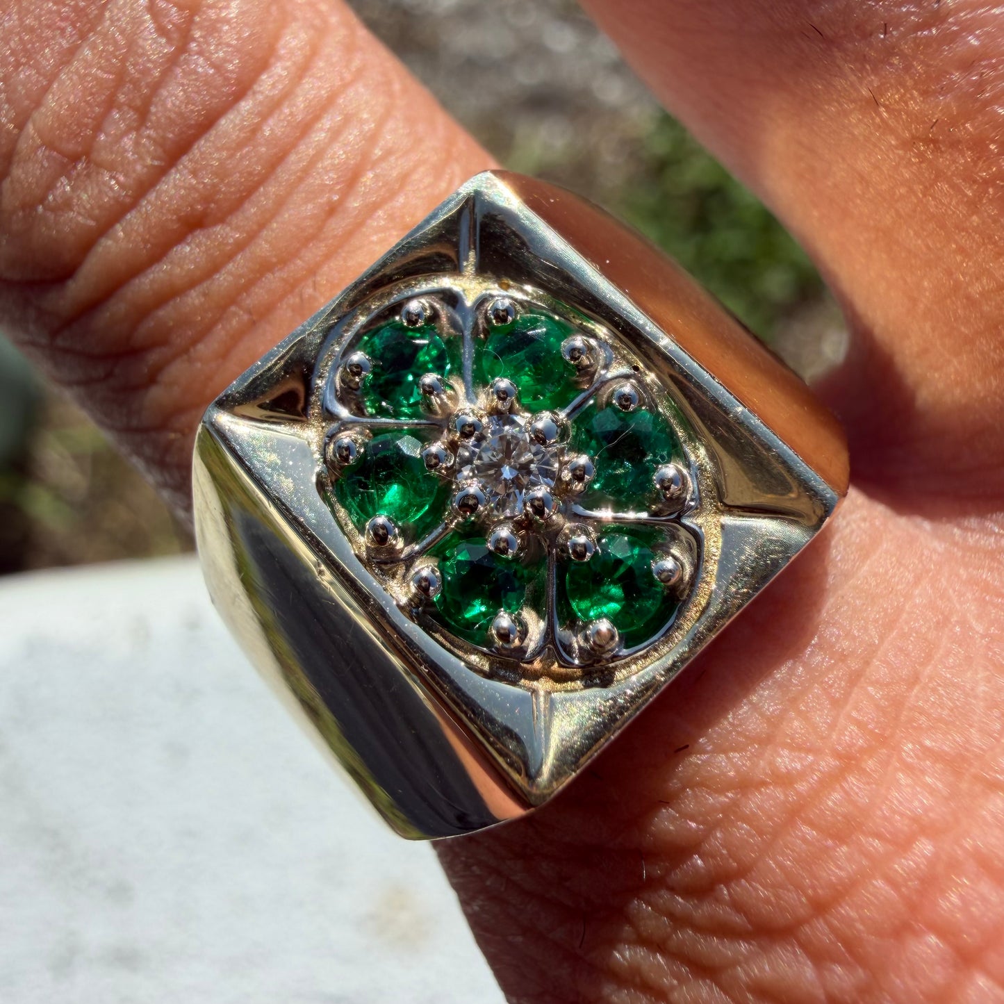Vintage Solid 14k Yellow Gold .75ctw Natural Emerald And Diamond Cluster Ring (12.25)