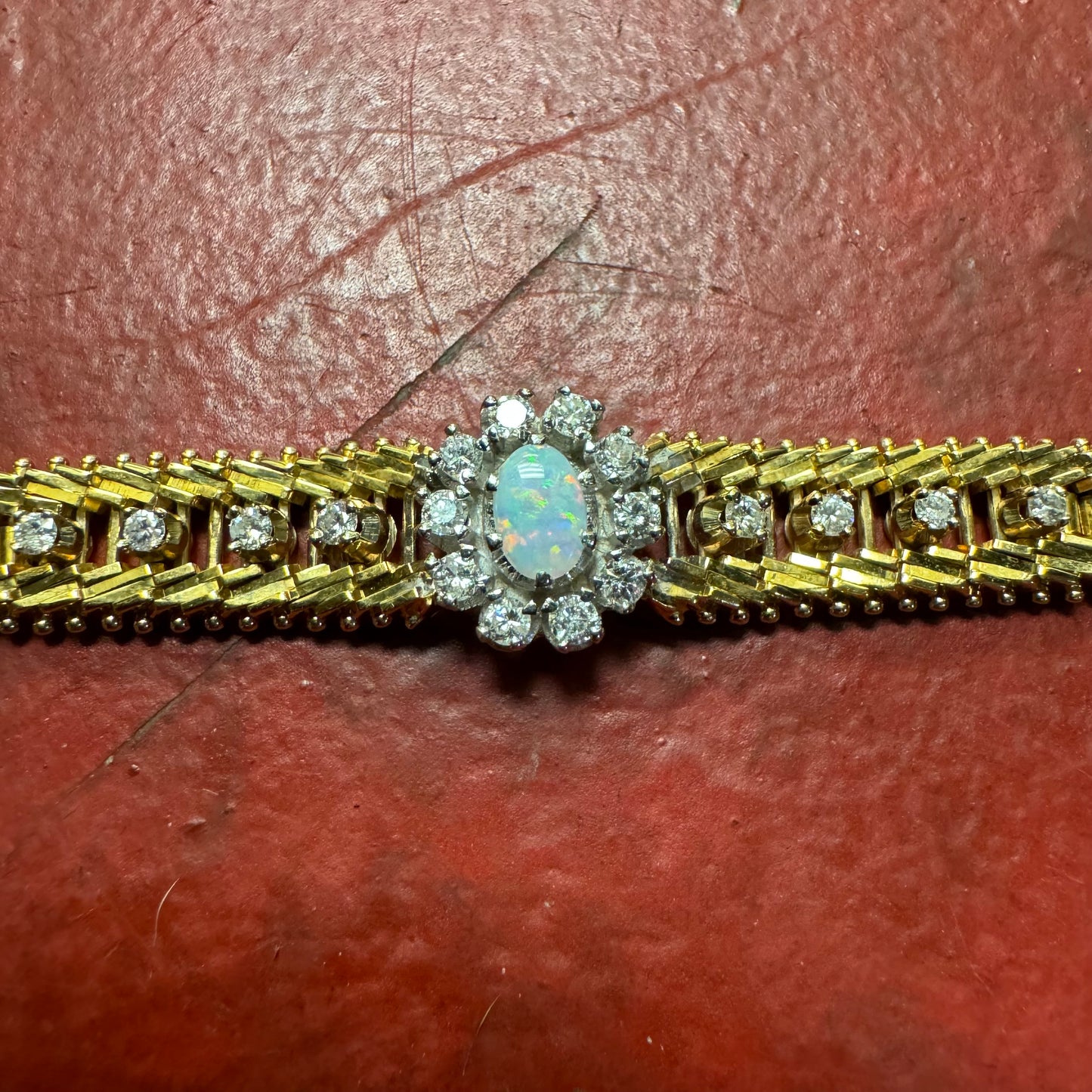 Vintage Solid 18k Diamond And Opal Bracelet